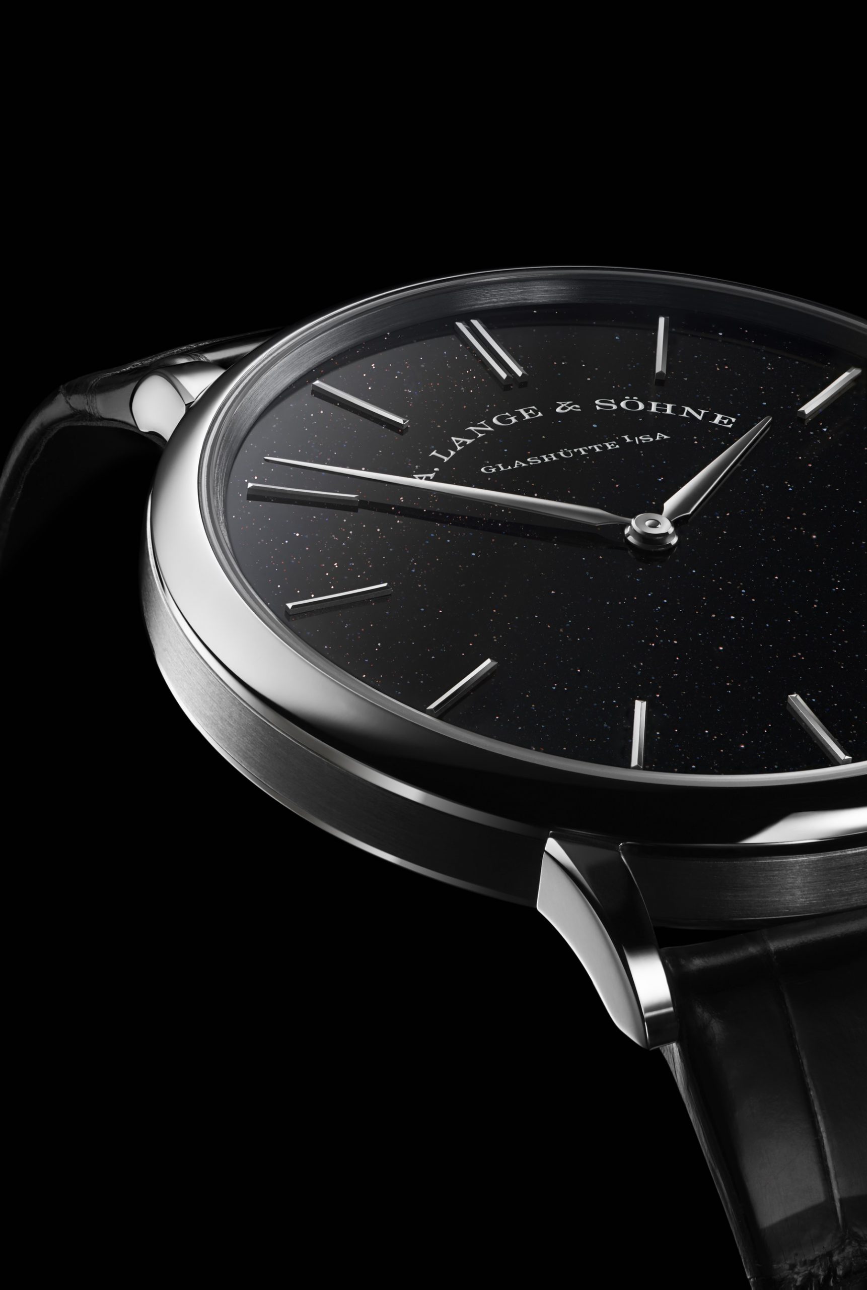 A. Lange & Söhne Saxonia Thin - View 2