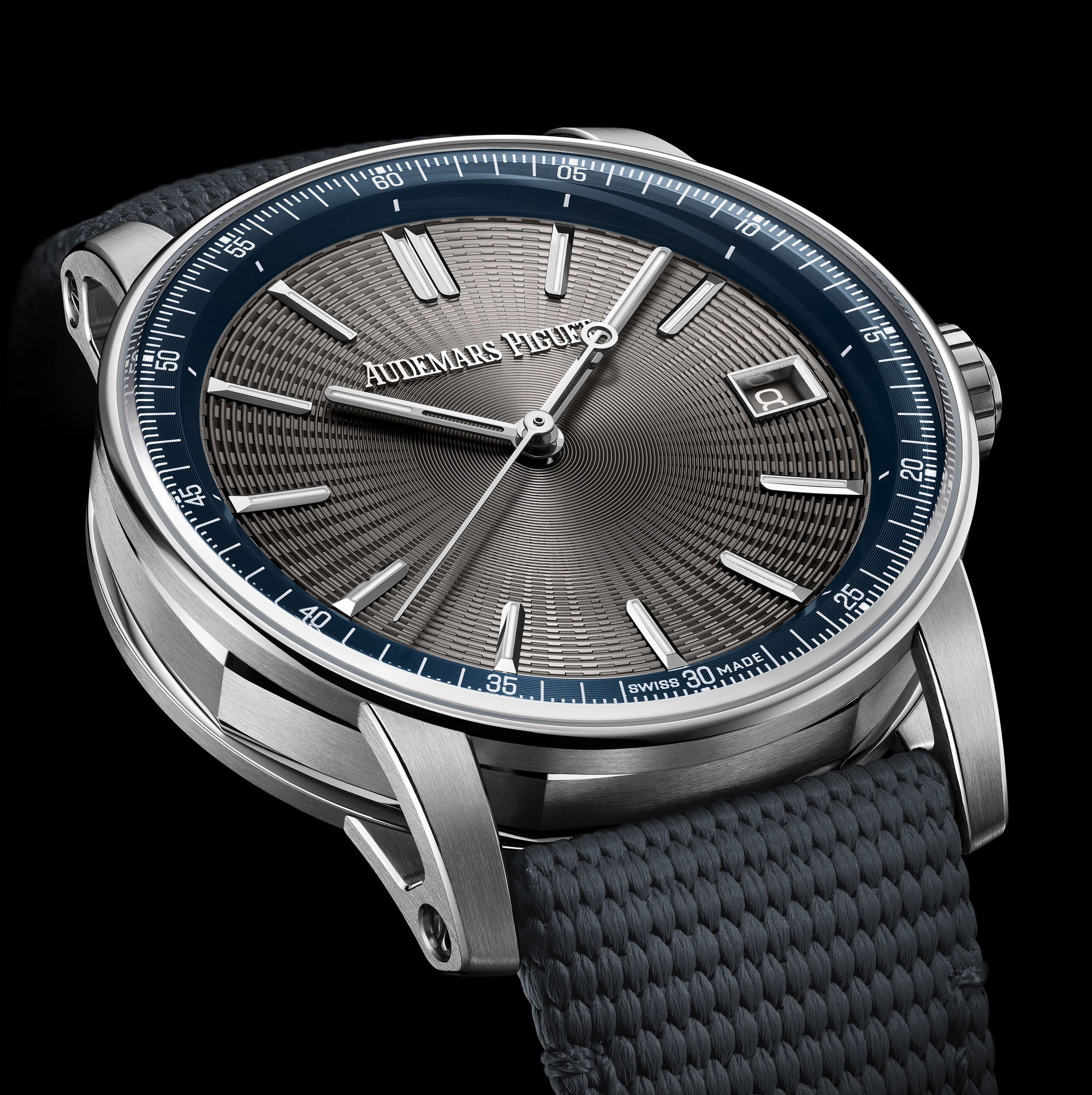 Audemars Piguet Code 11.59 by Audemars Piguet Selfwinding 41 - View 2