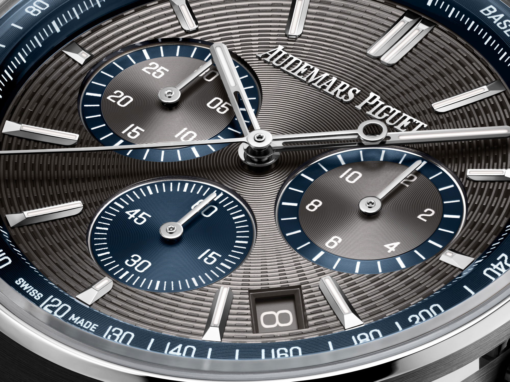Audemars Piguet Code 11.59 by Audemars Piguet Selfwinding Chronograph 41 - View 2