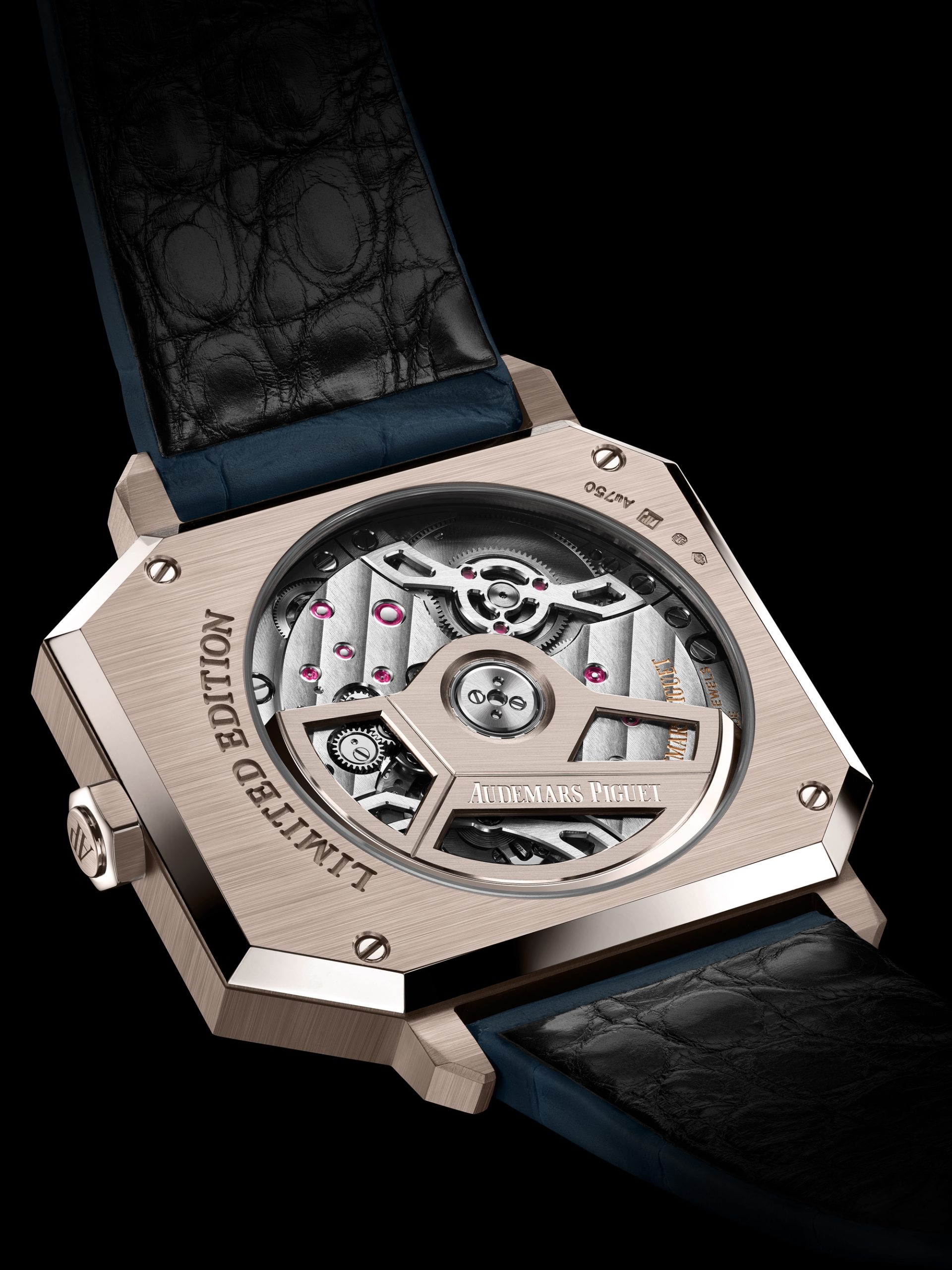 Audemars Piguet [RE]Master02 Selfwinding - View 3