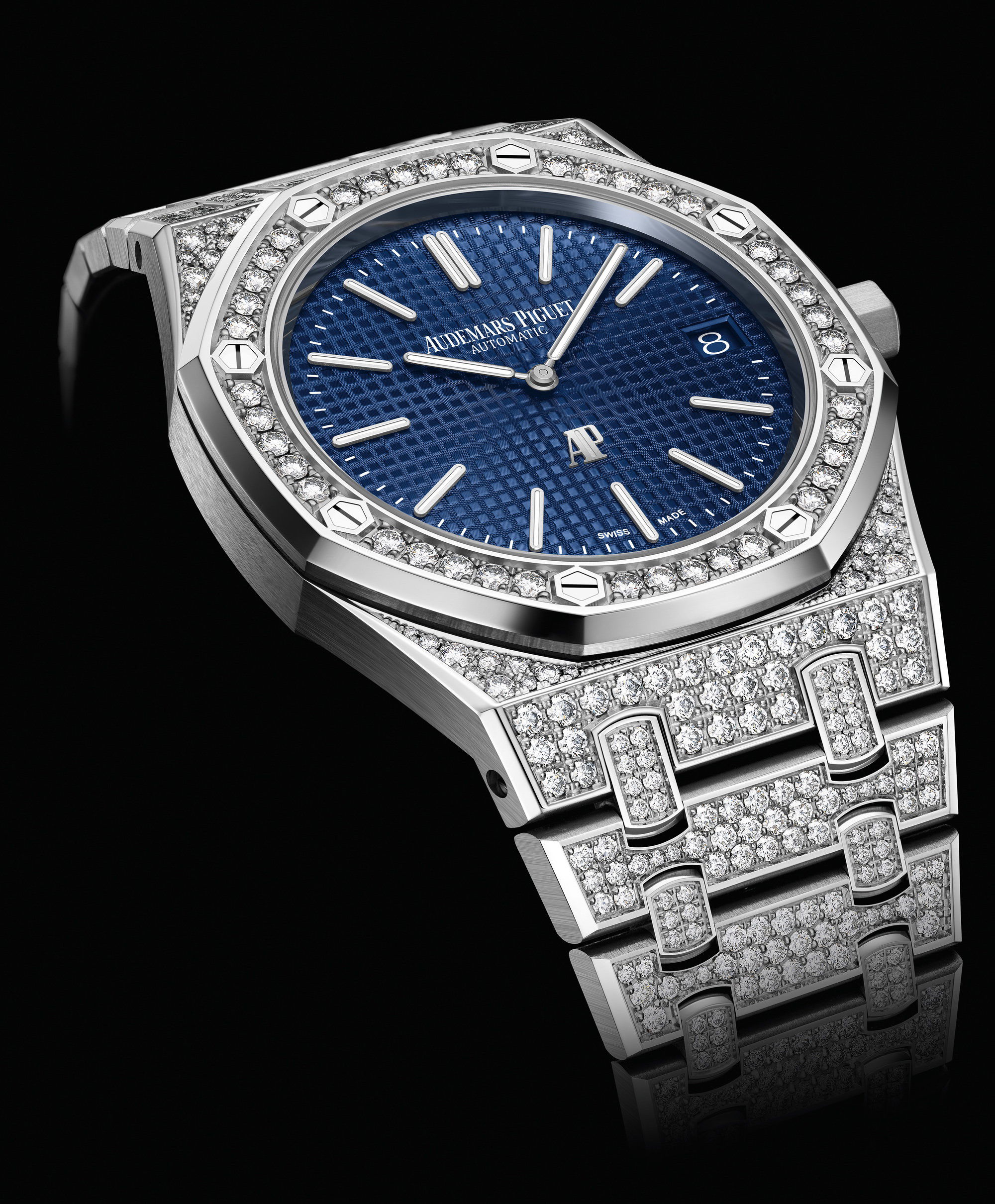 Audemars Piguet Royal Oak “Jumbo” Extra-Thin - View 2