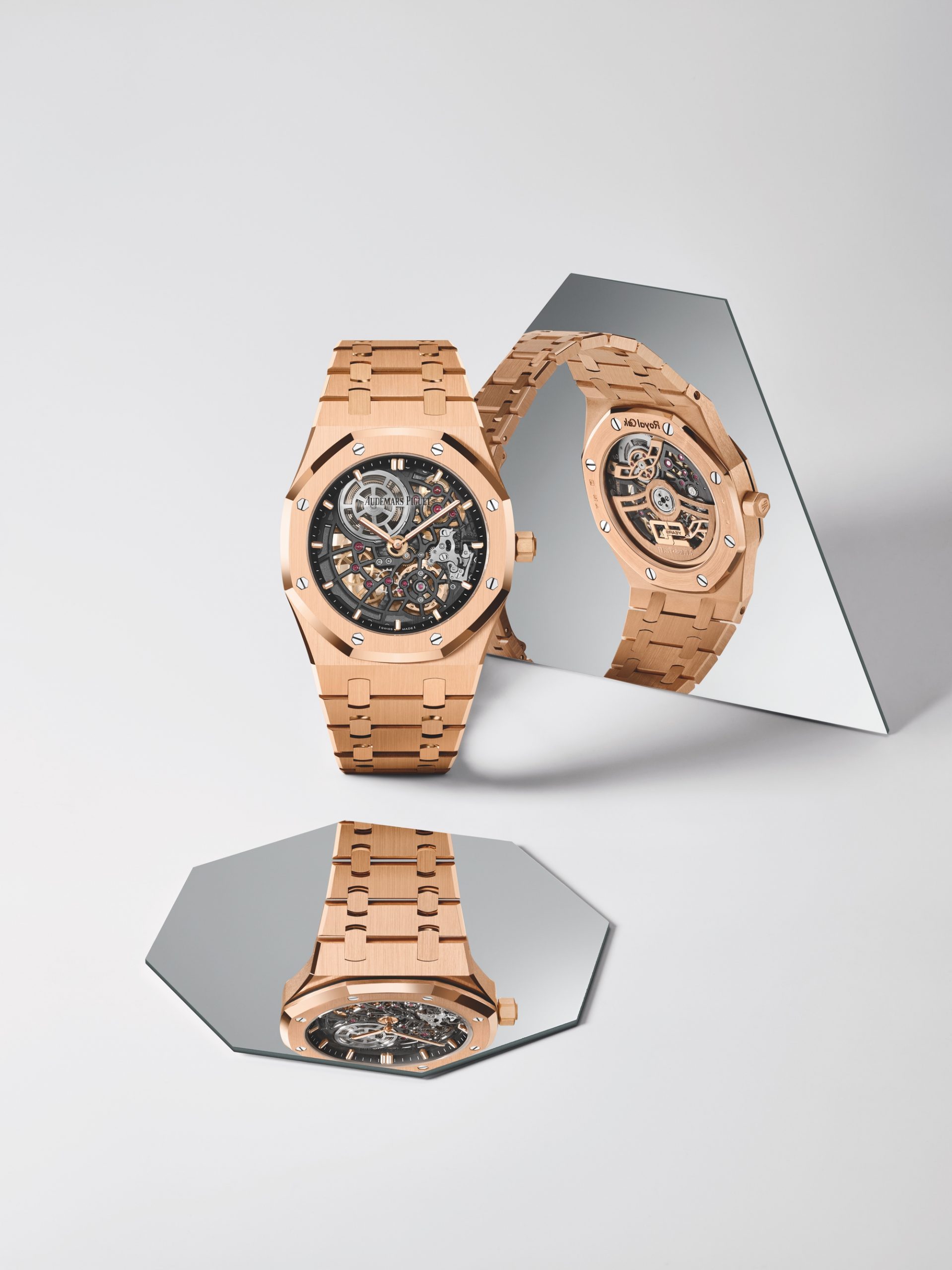 Audemars Piguet Royal Oak “Jumbo” Extra-Thin Openworked - View 2