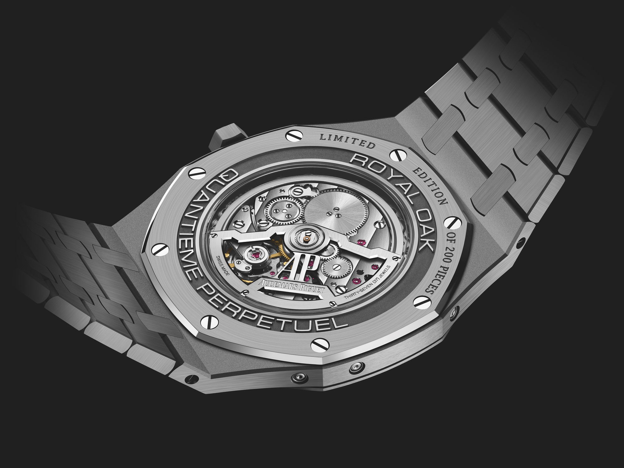 Audemars Piguet Royal Oak Perpetual Calendar Ultra-Thin - View 2