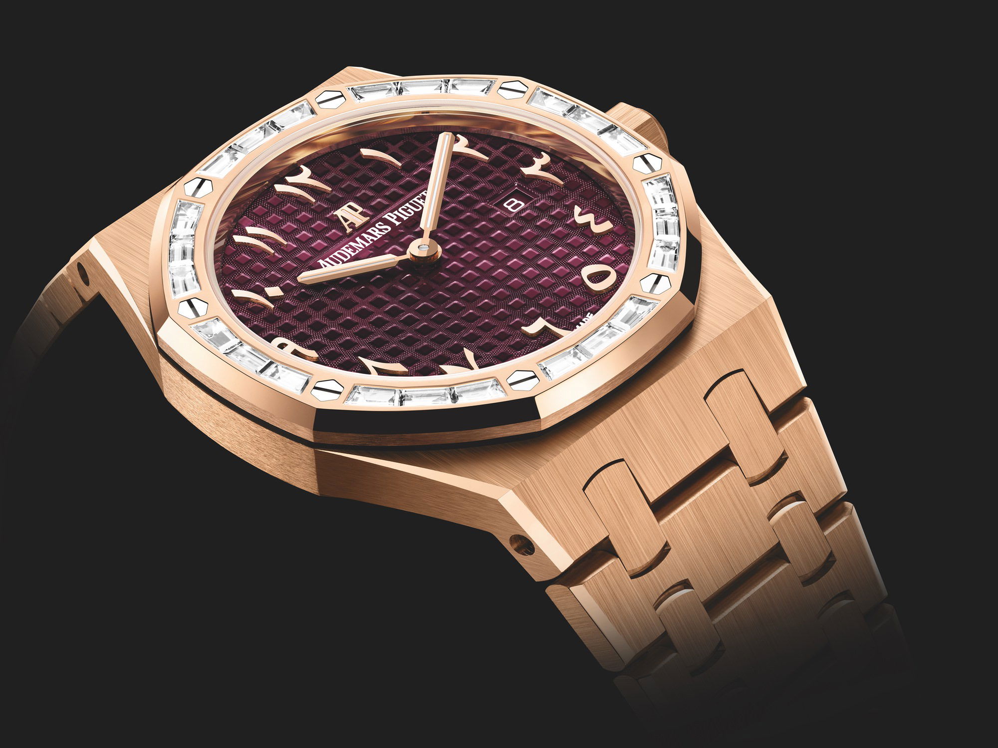 Audemars Piguet Royal Oak Quartz - View 2