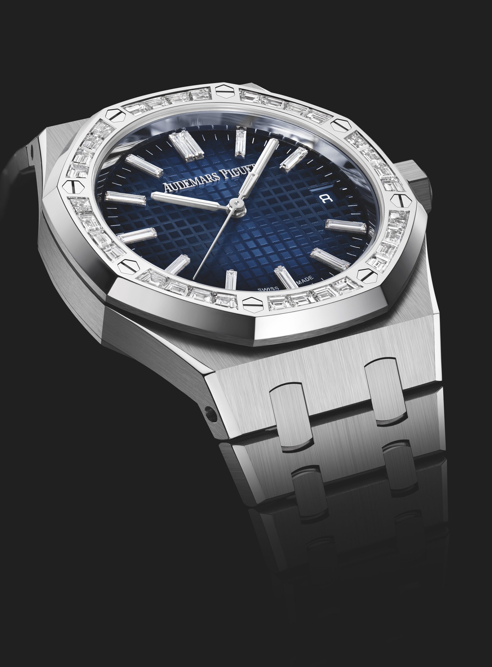 Audemars Piguet Royal Oak Selfwinding - View 3