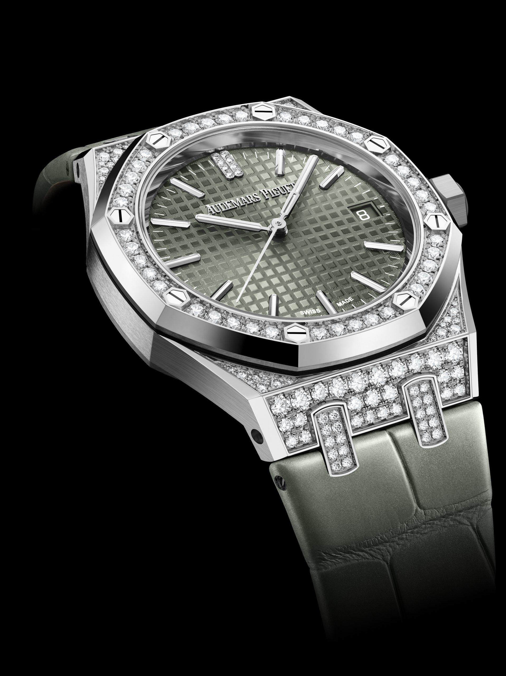 Audemars Piguet Royal Oak Selfwinding - View 2