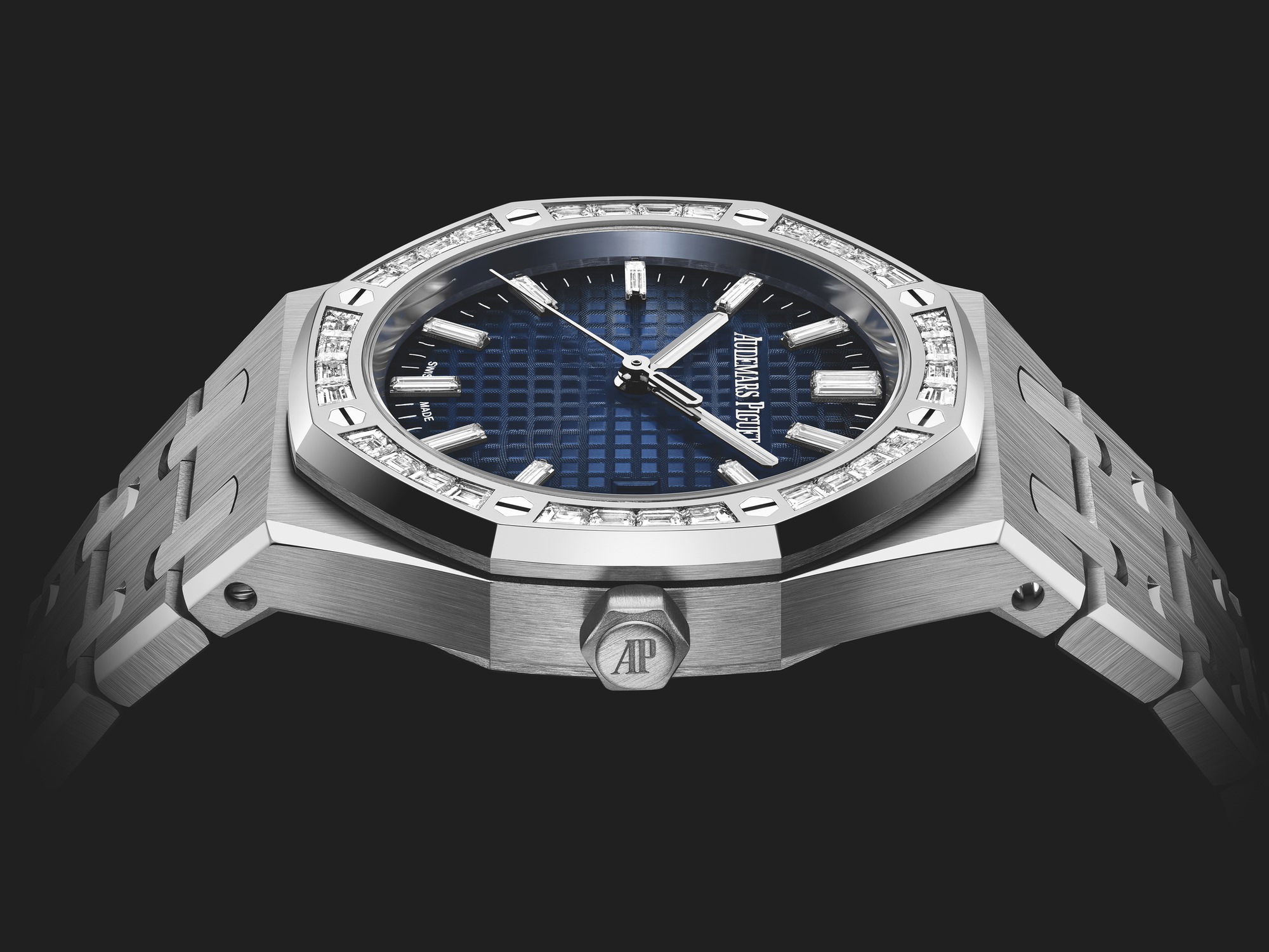 Audemars Piguet Royal Oak Selfwinding - View 2