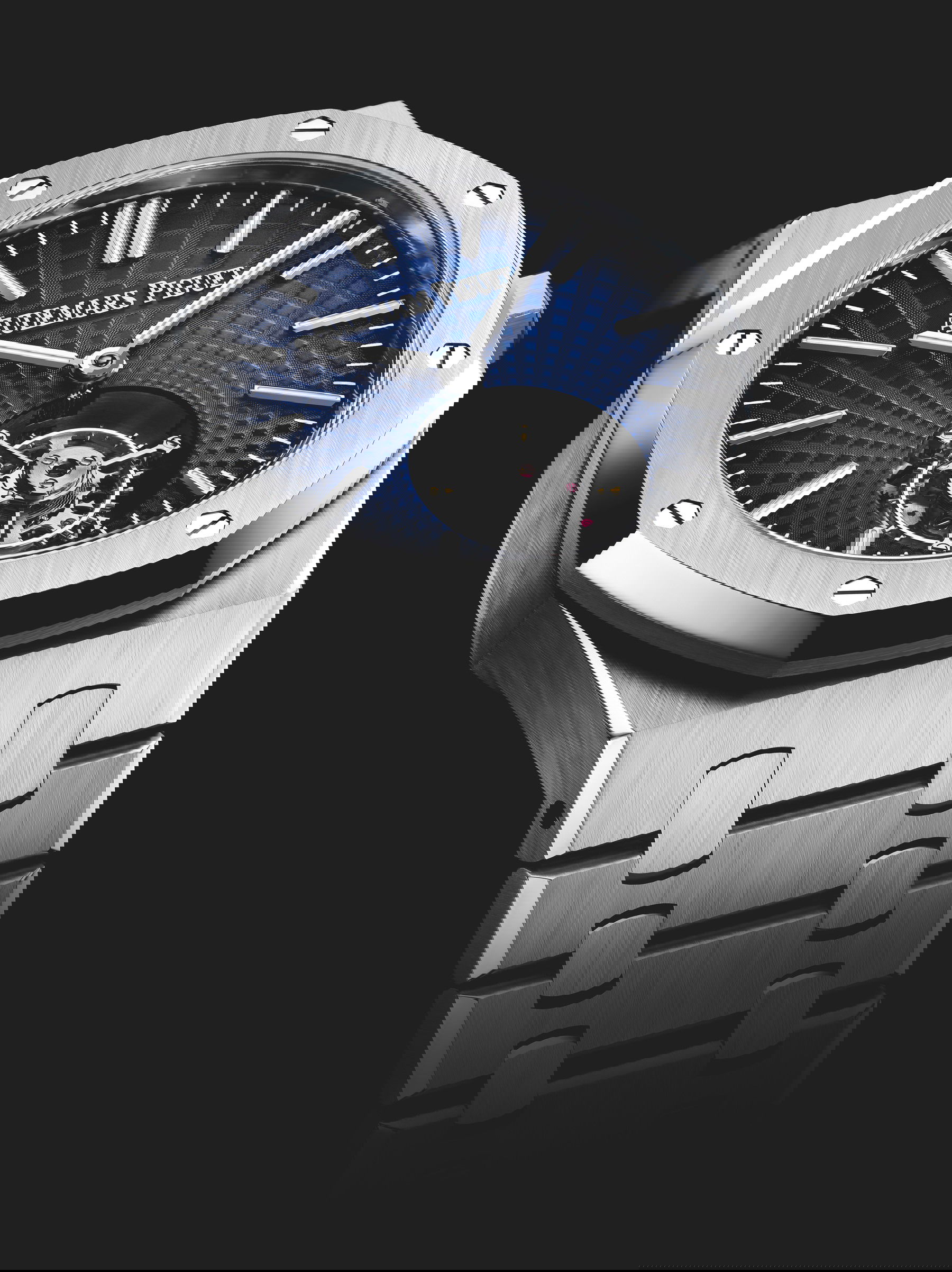 Audemars Piguet Royal Oak Selfwinding Flying Tourbillon - View 2