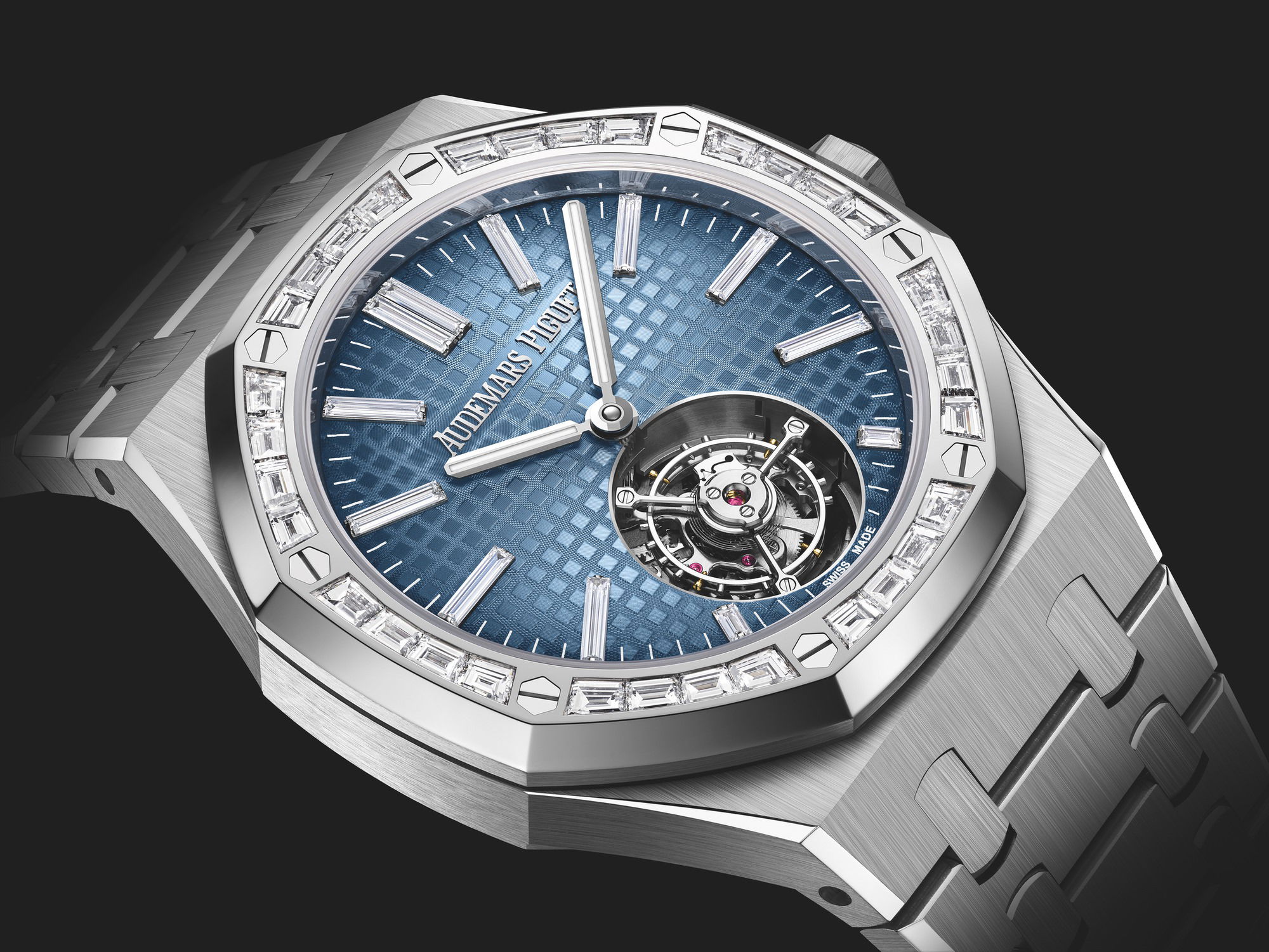 Audemars Piguet Royal Oak Selfwinding Flying Tourbillon - View 3