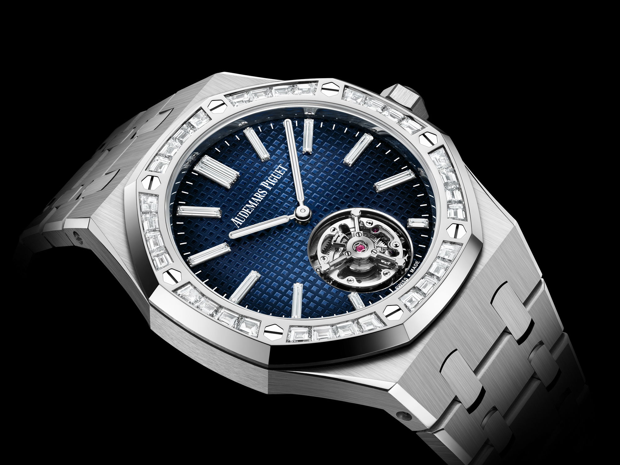 Audemars Piguet Royal Oak Selwinding Flying Tourbillon Extra-Thin (RD#3) - View 2