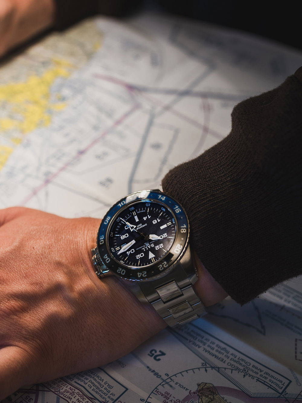 BALL Engineer Hydrocarbon AeroGMT II 42 - View 3