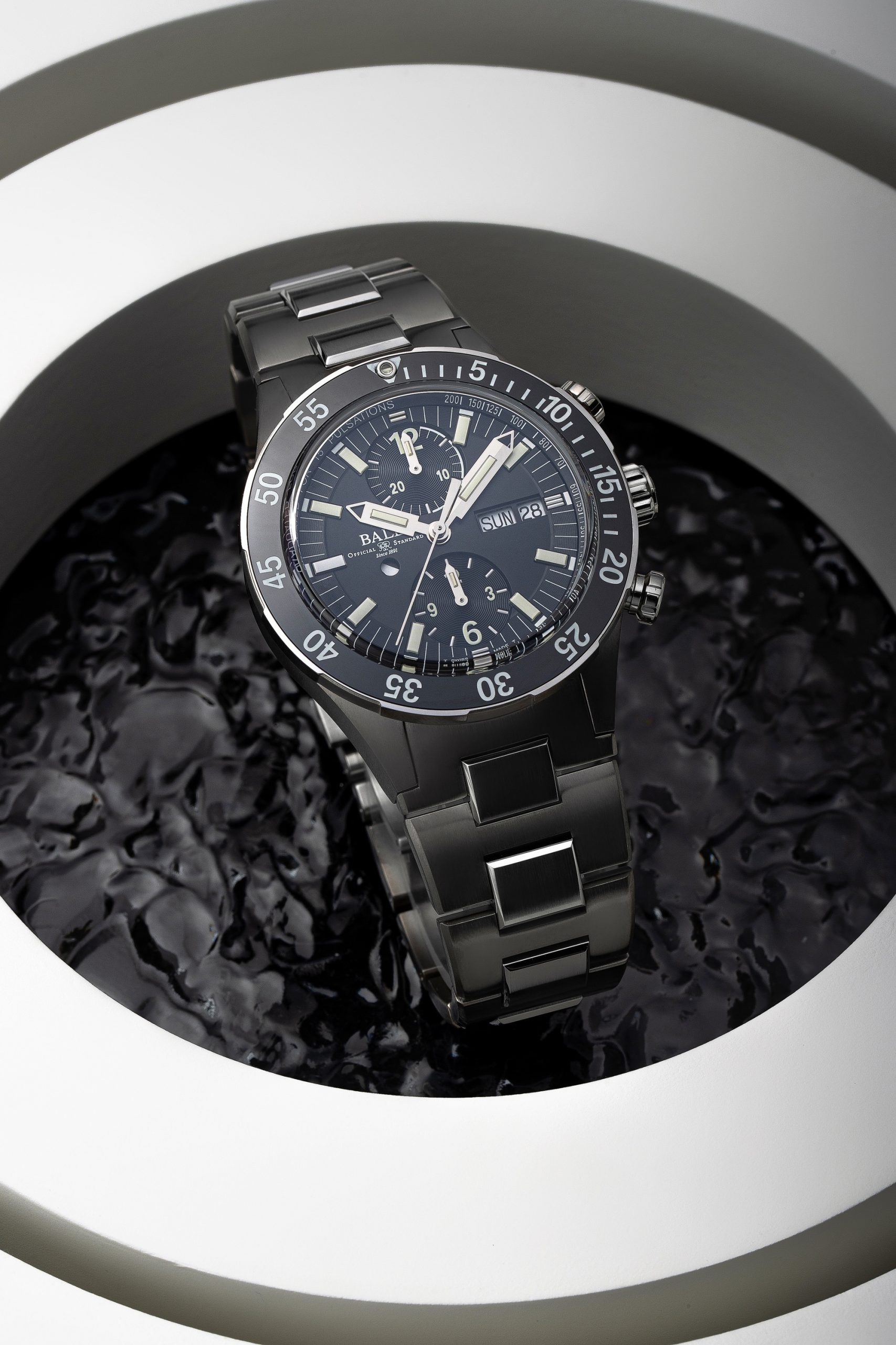 BALL Roadmaster Rescue Chronograph 41 - View 3