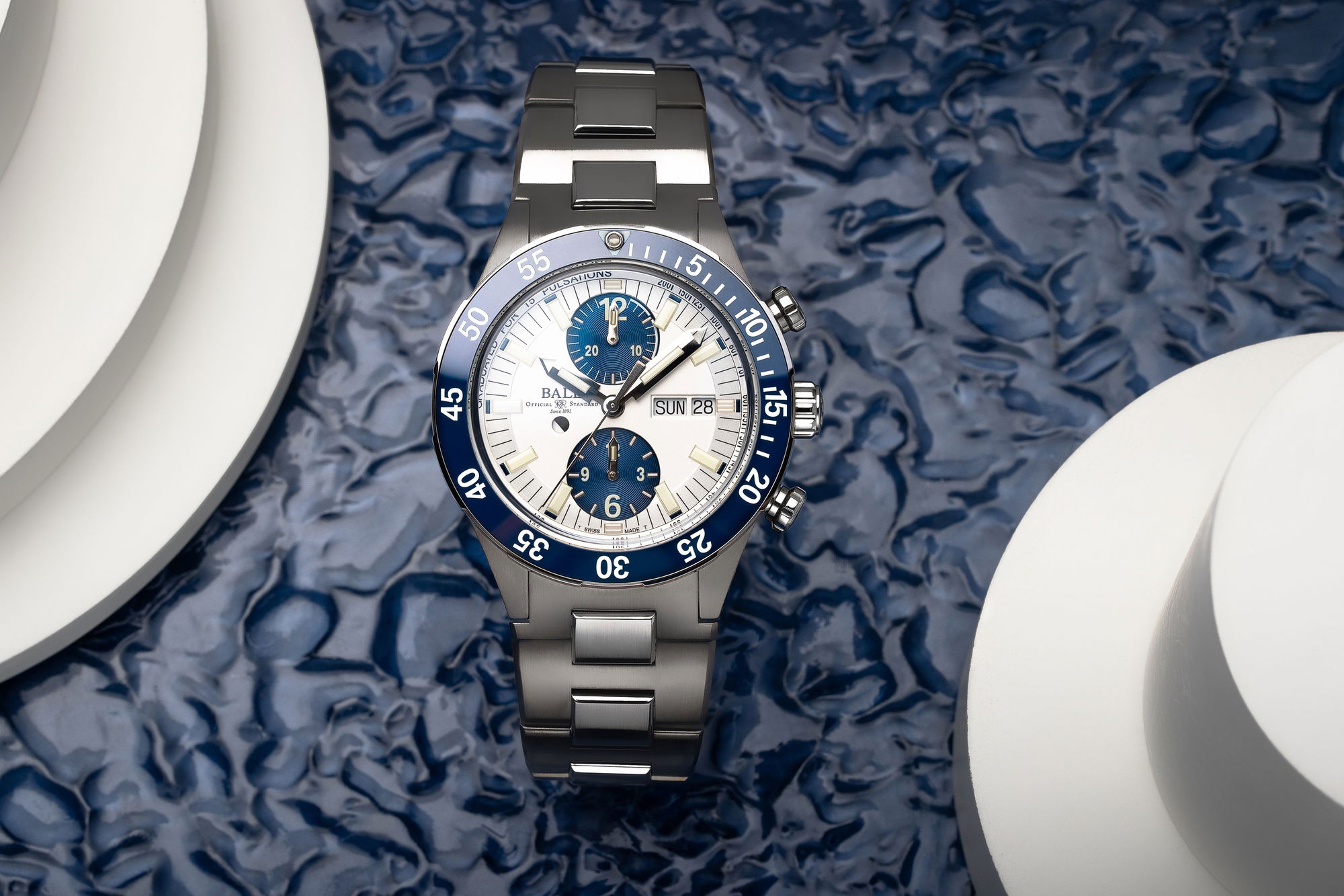 BALL Roadmaster Rescue Chronograph 41 - View 2
