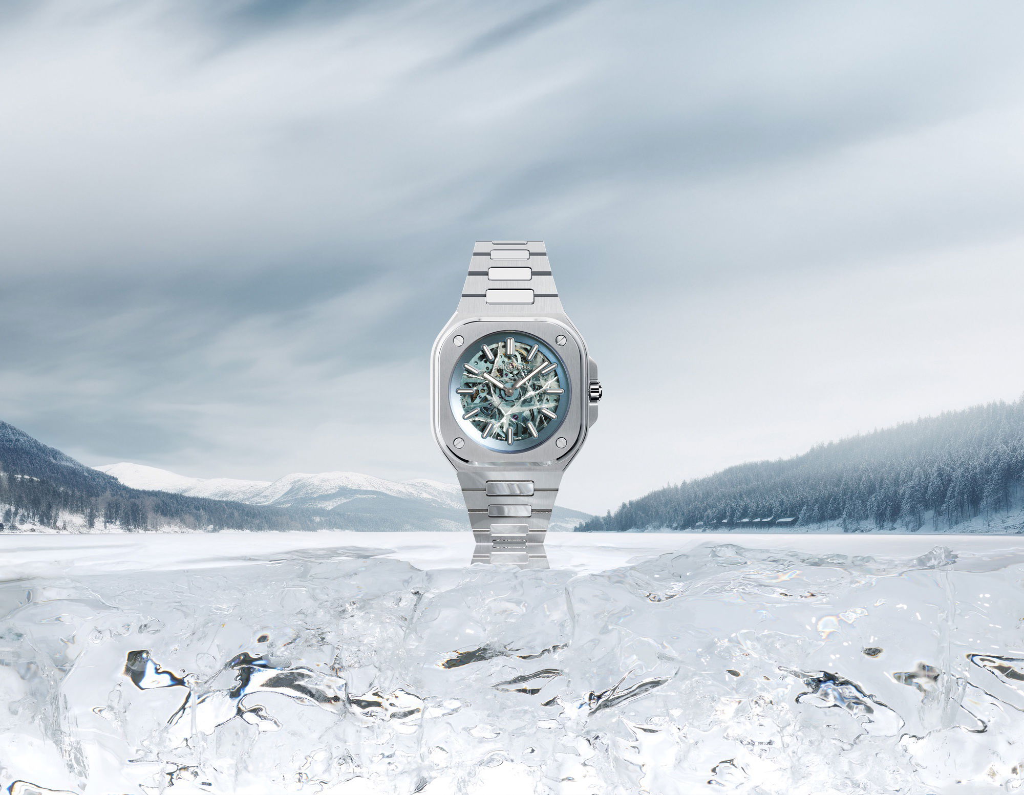 Bell & Ross BR 05 Skeleton Arctic Blue - View 3