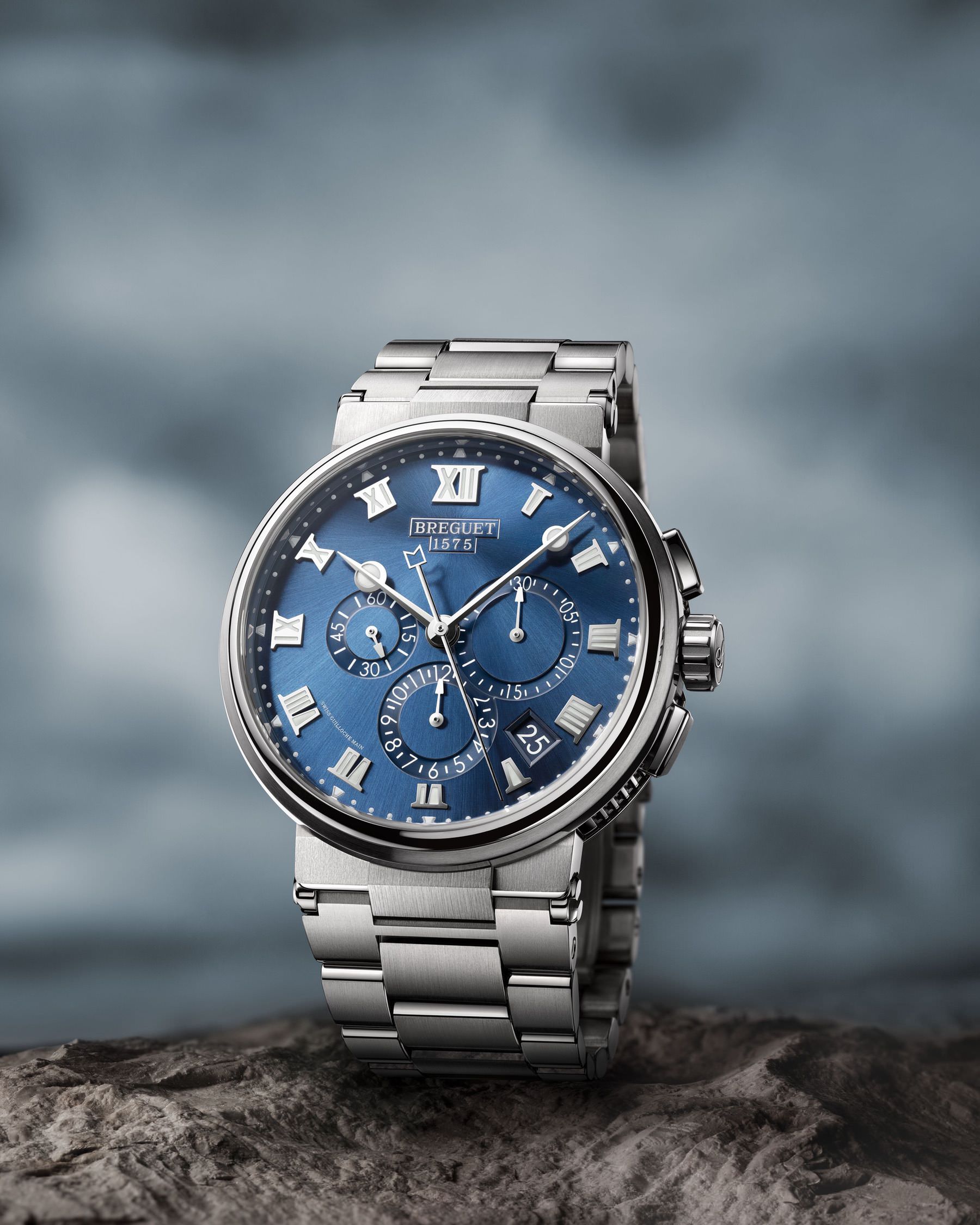 Breguet Marine Chronograph 5527 - View 2
