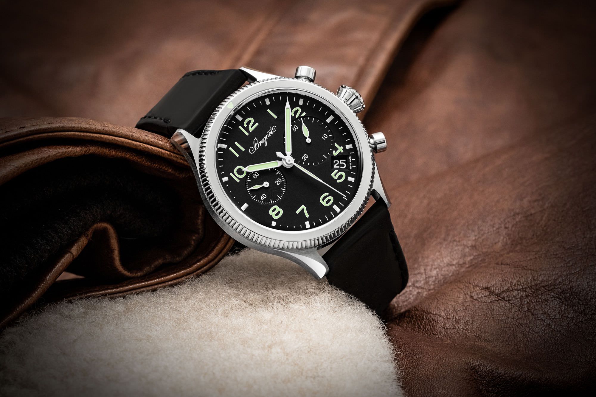 Breguet Type 20 Chronographe 2057 - View 2