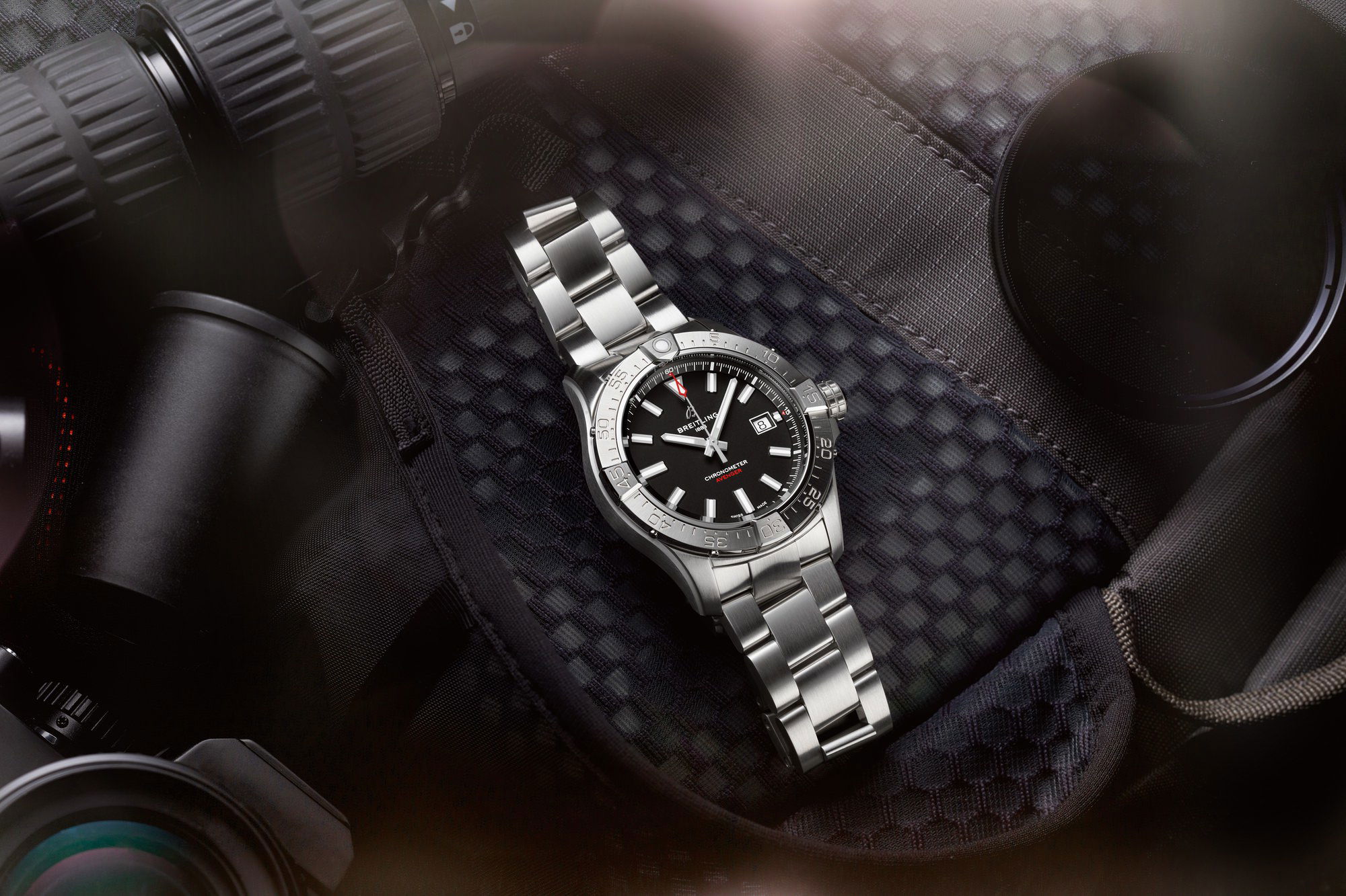 Breitling Avenger Automatic 42 - View 2