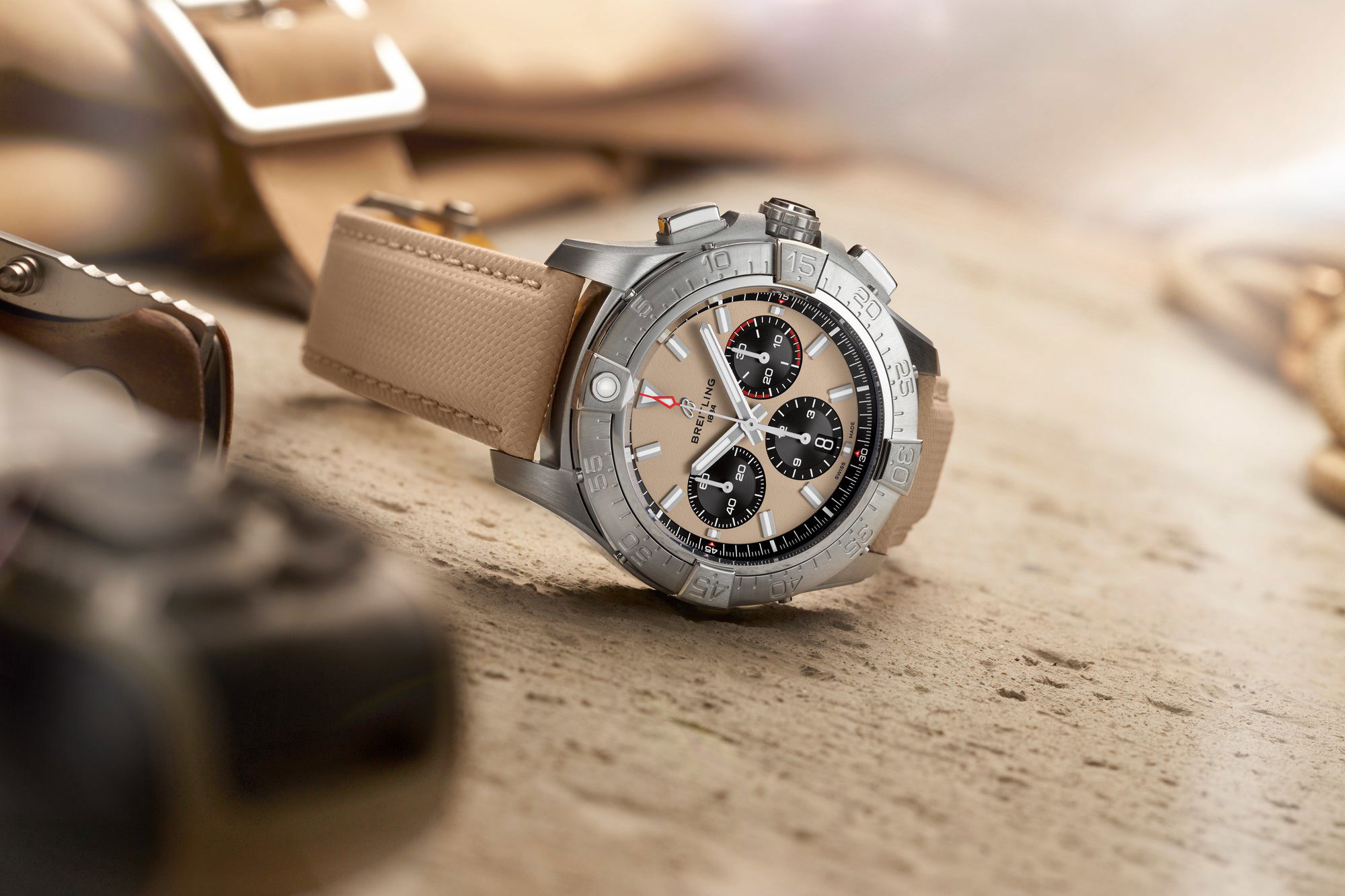 Breitling Avenger B01 Chronograph 44 - View 2