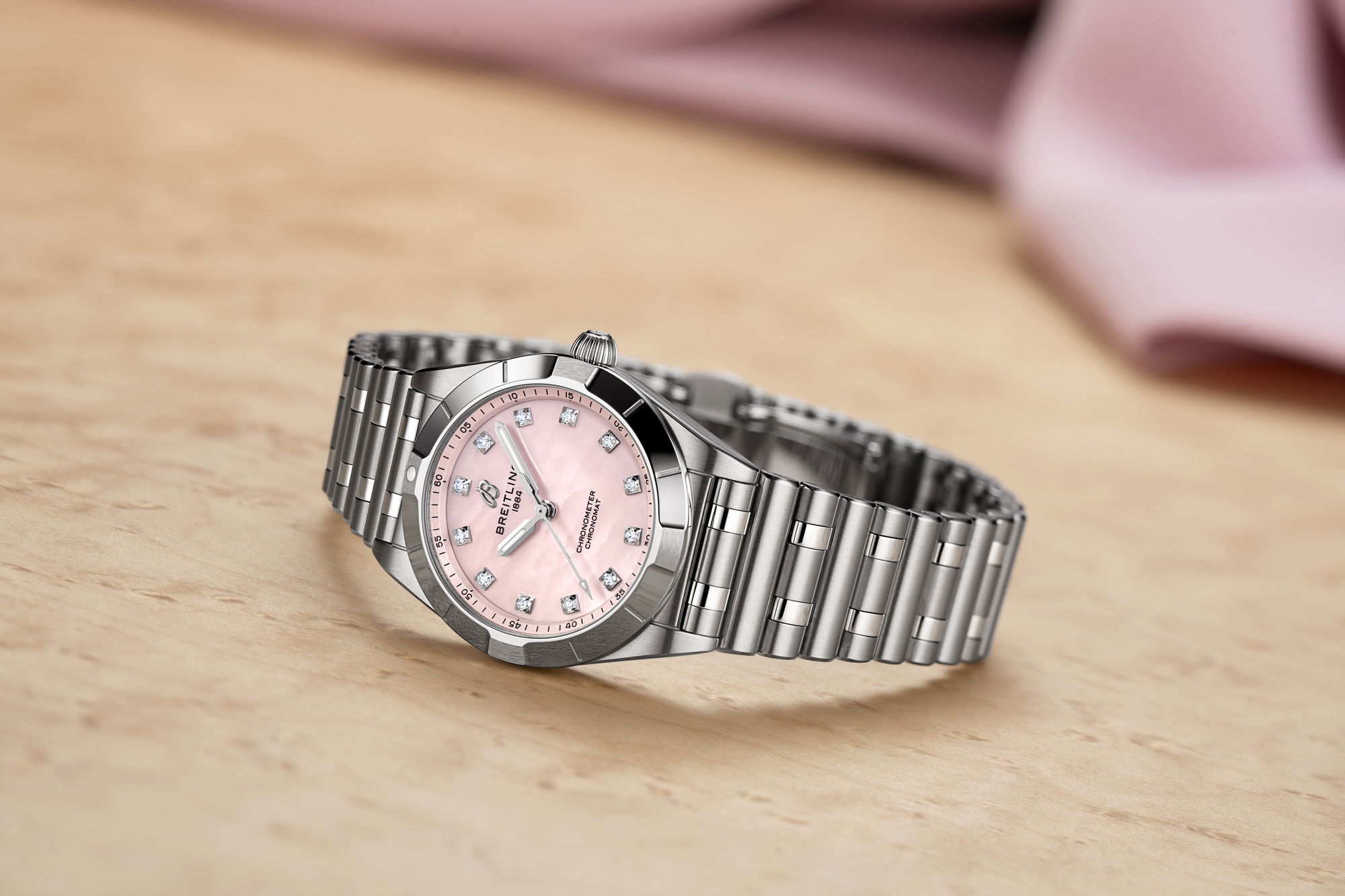Breitling Chronomat 28 - View 2