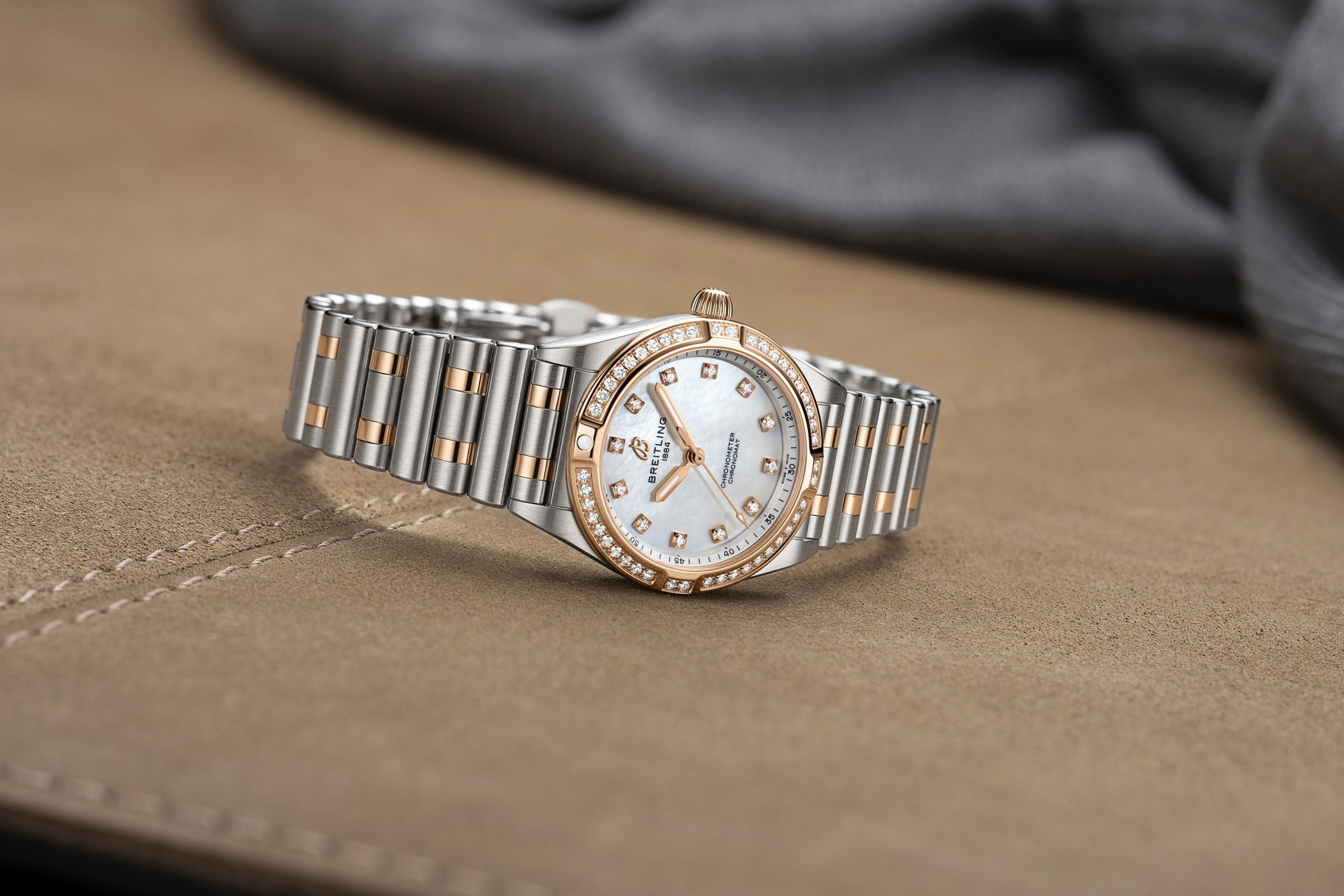Breitling Chronomat 28 - View 2