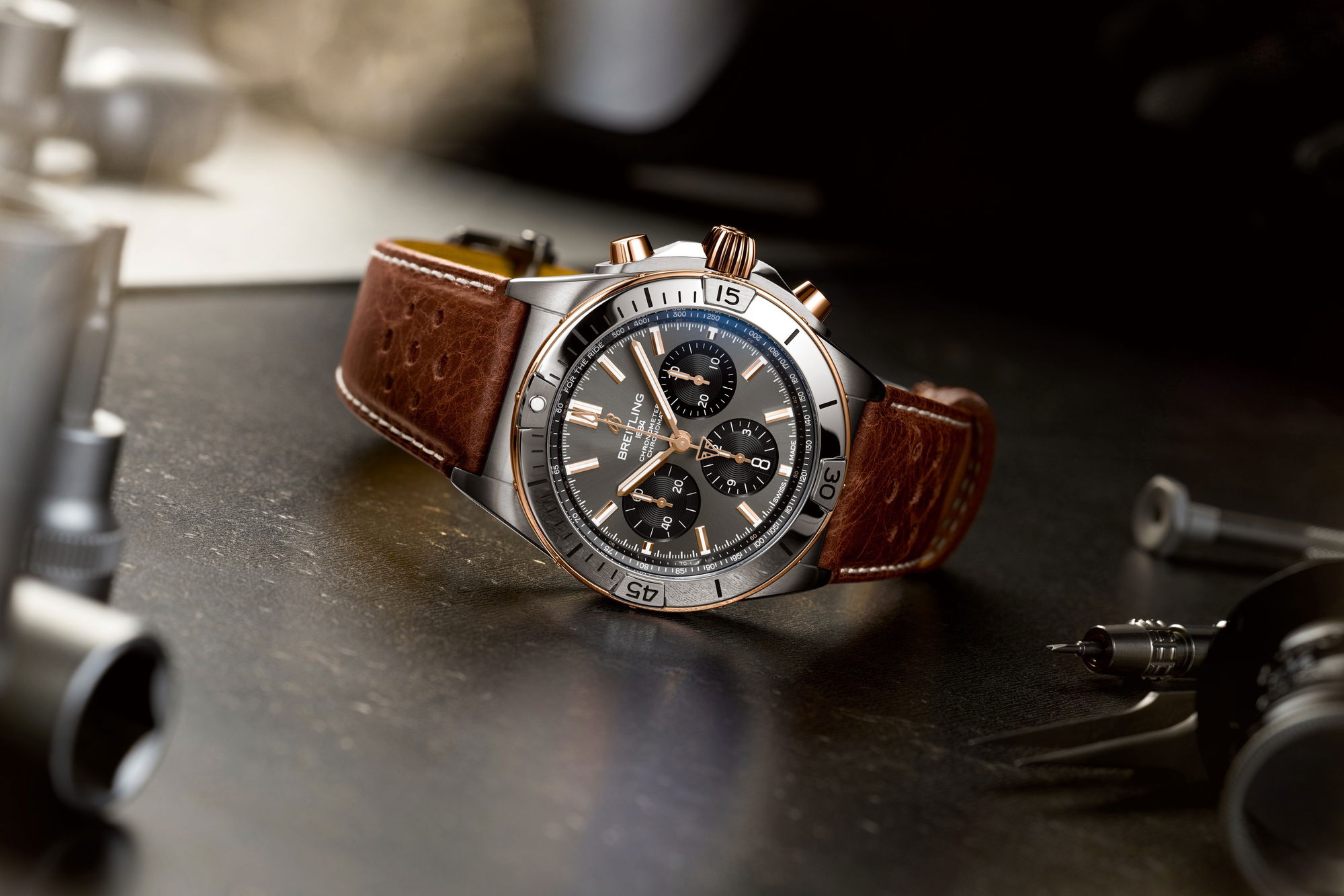 Breitling Chronomat B01 42 Triumph - View 2