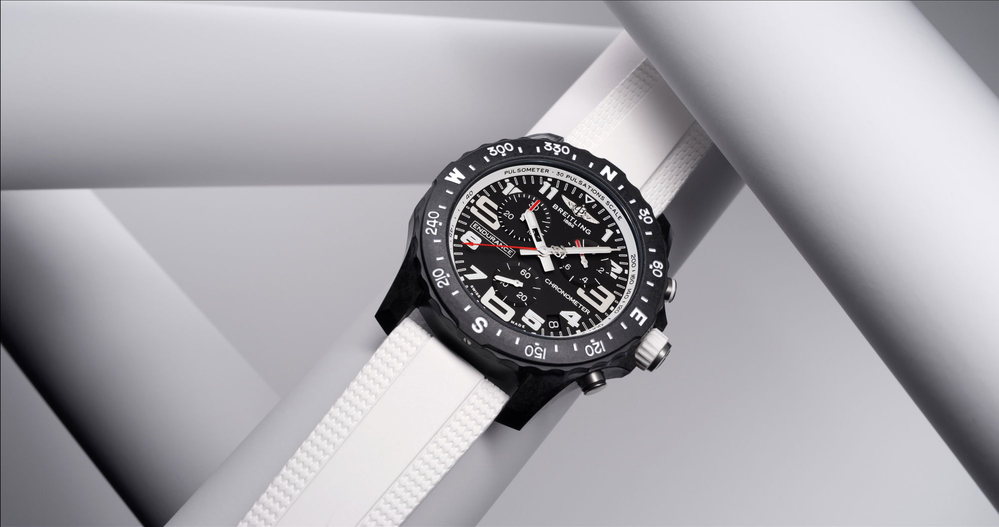Breitling Endurance Pro 44 - View 2