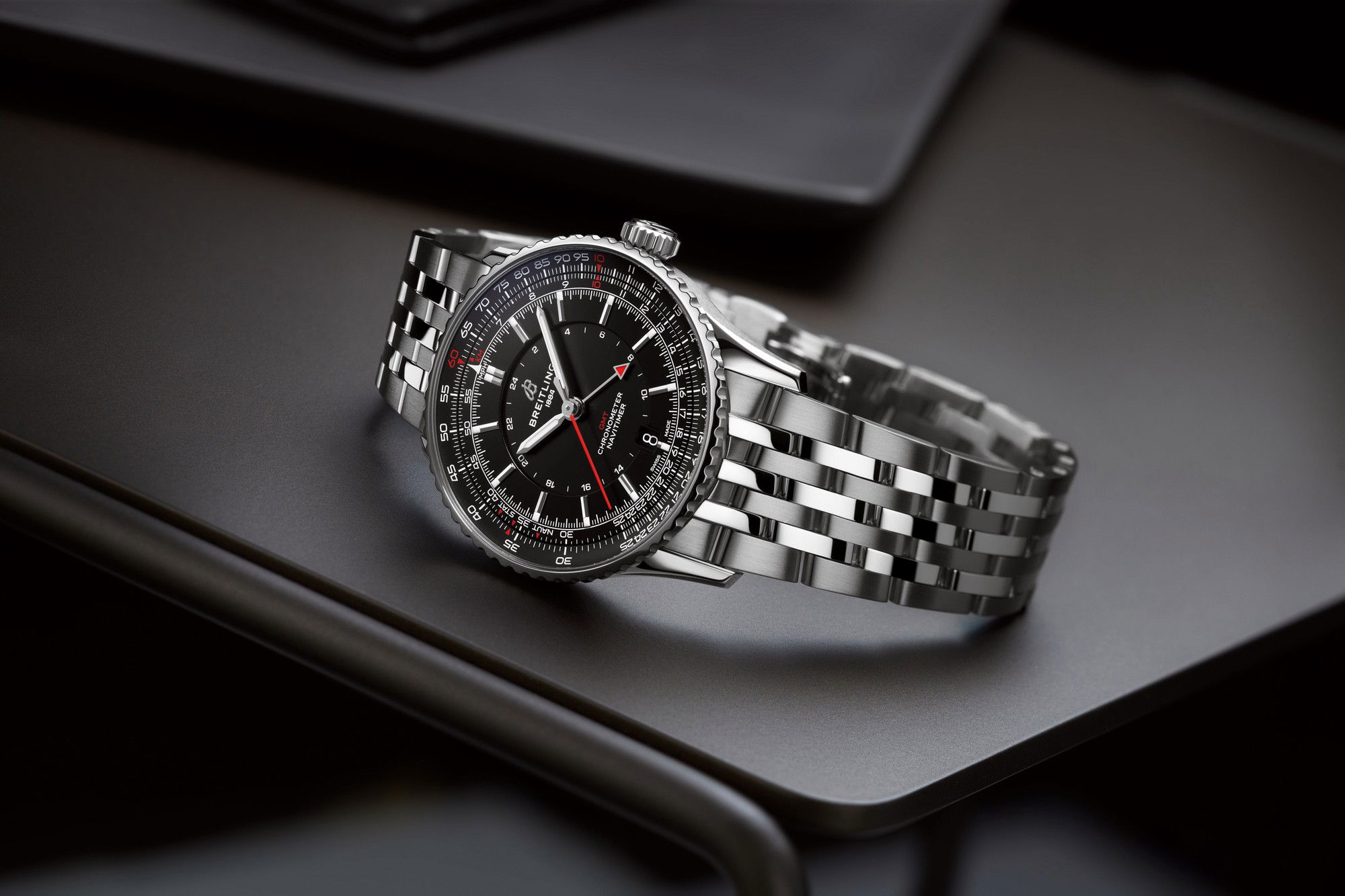 Breitling Navitimer Automatic GMT 41 - View 2
