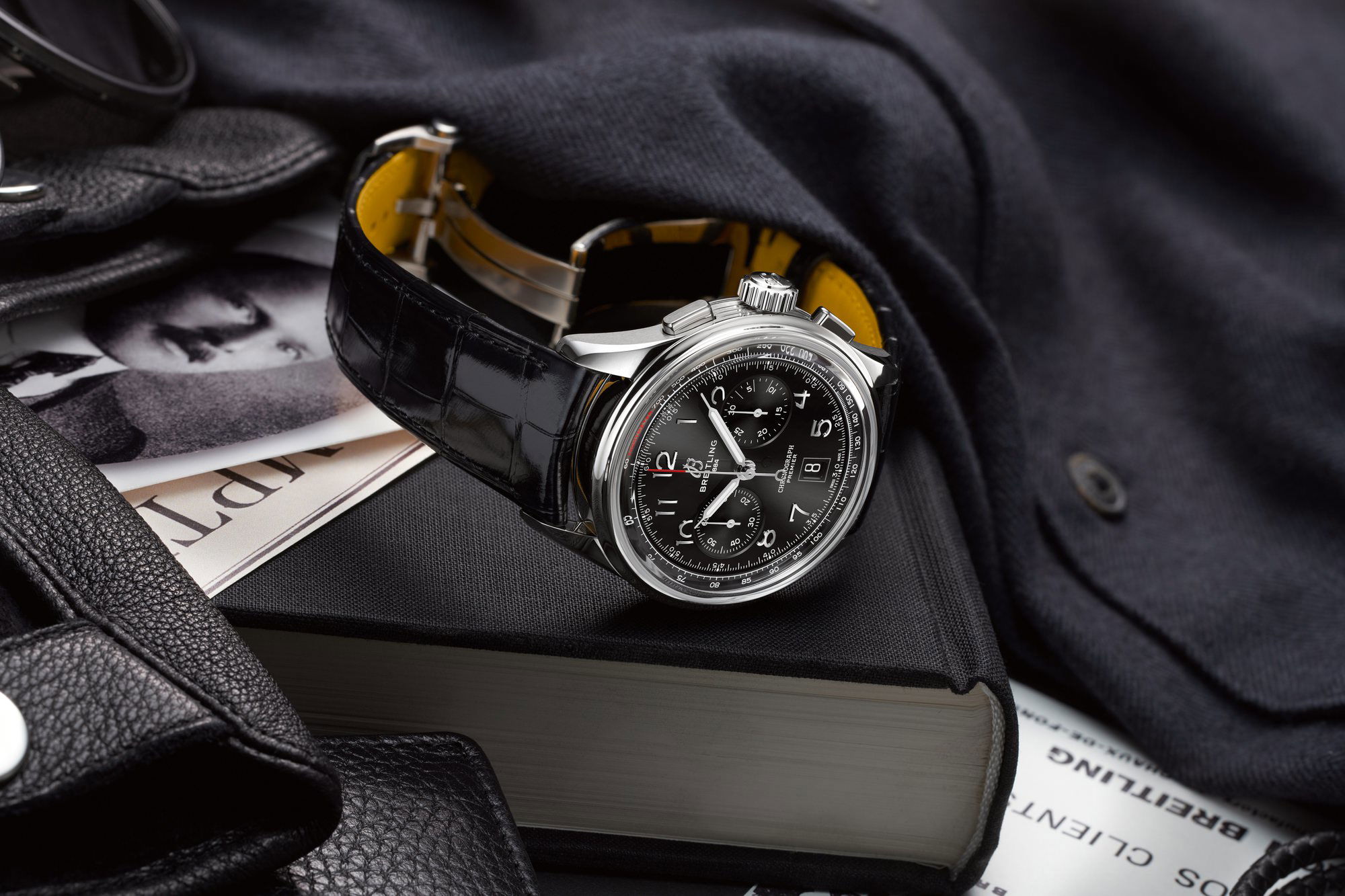 Breitling Premier B01 Chronograph 42 - View 2