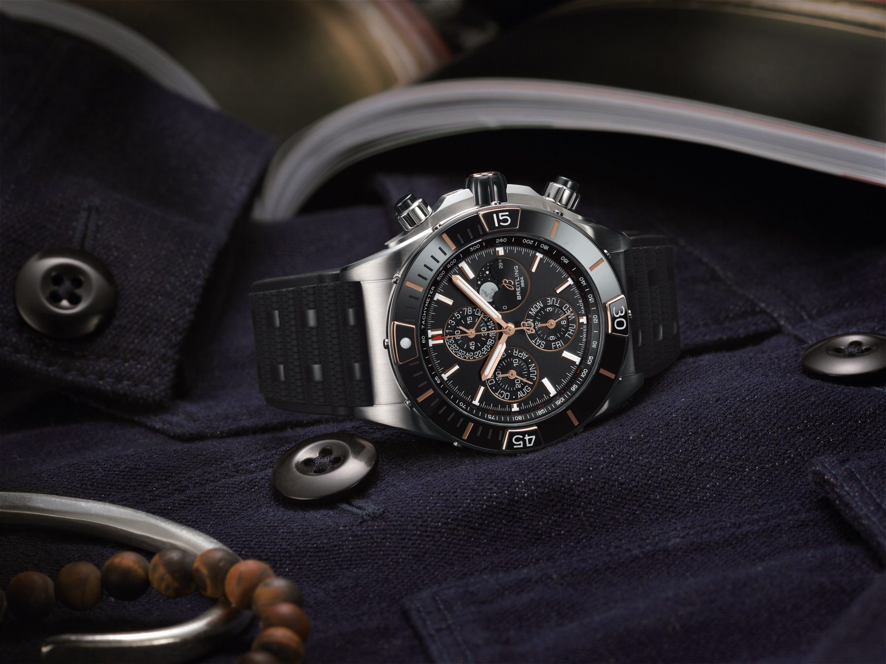 Breitling Super Chronomat 44 Four-Year Calendar - View 3