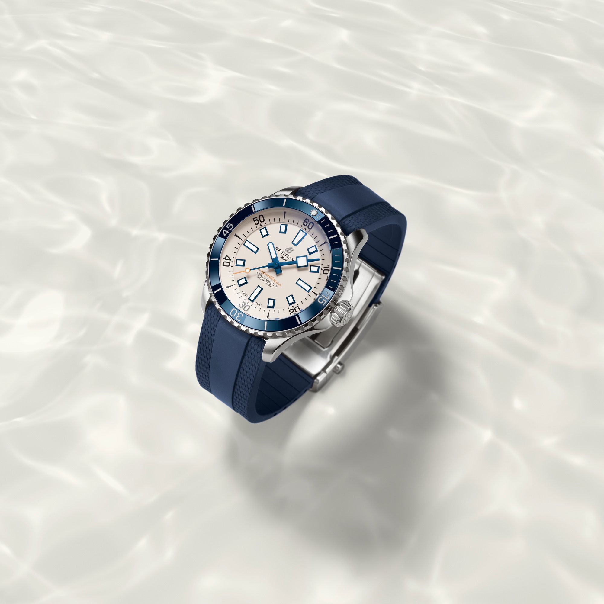 Breitling Superocean Automatic 42 - View 2