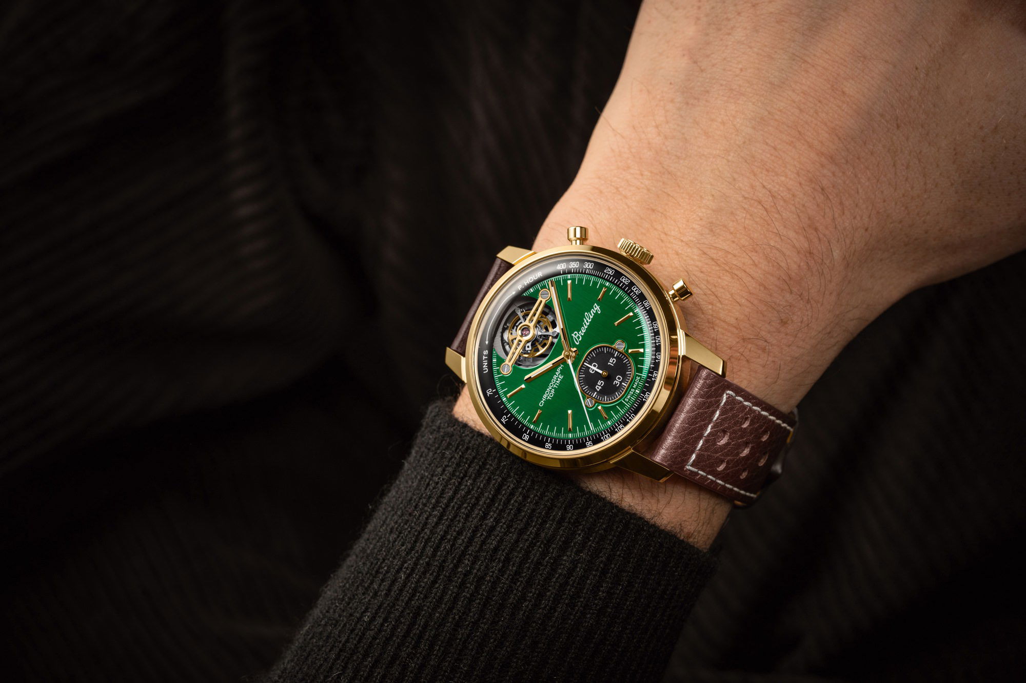Breitling Top Time B21 Ford Mustang - View 3