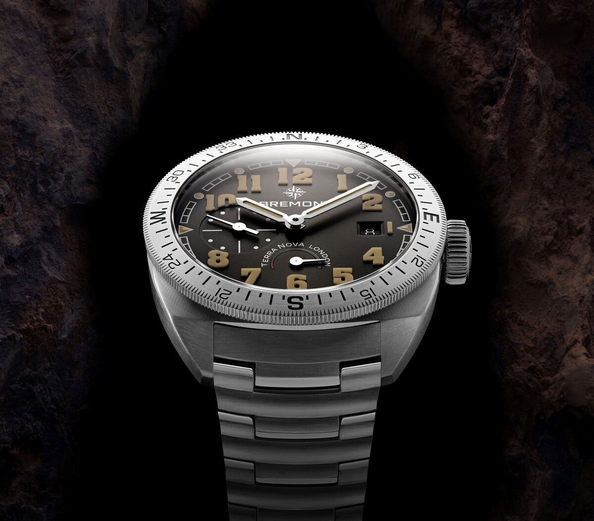 Bremont Terra Nova 40.5 Turning Bezel Power Reserve - View 3