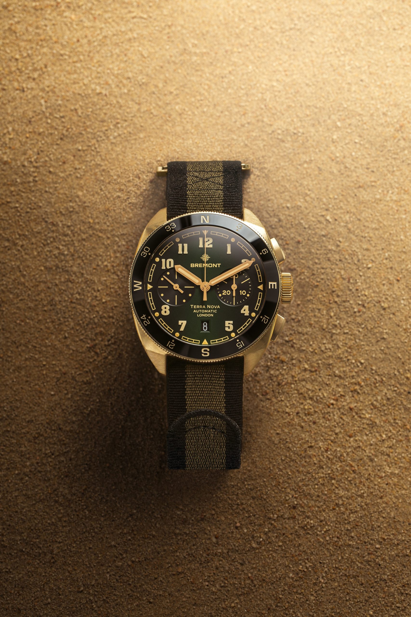 Bremont Terra Nova 42.5 Chronograph Bronze - View 2