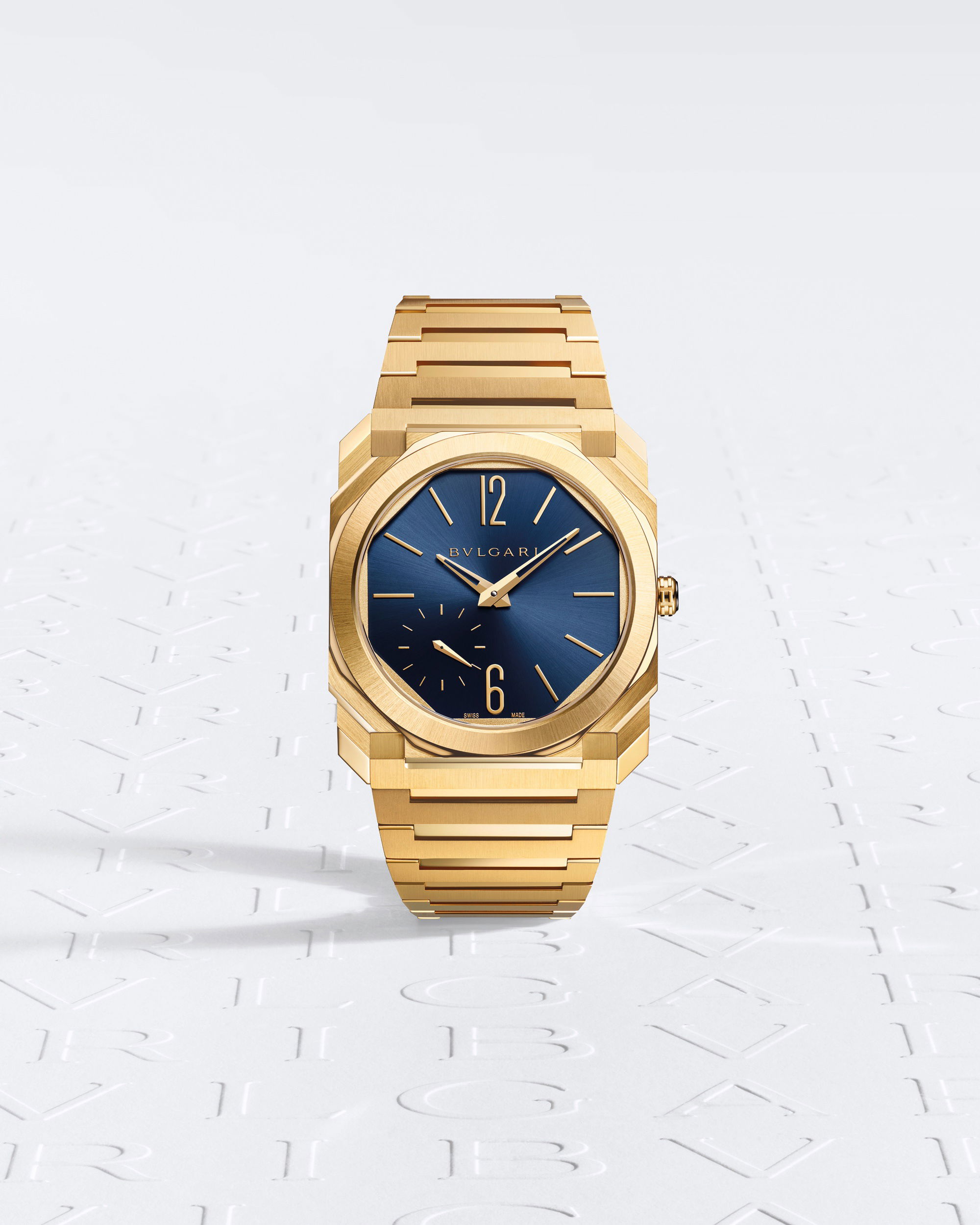 Bvlgari Octo Finissimo Yellow Gold Automatic - View 2