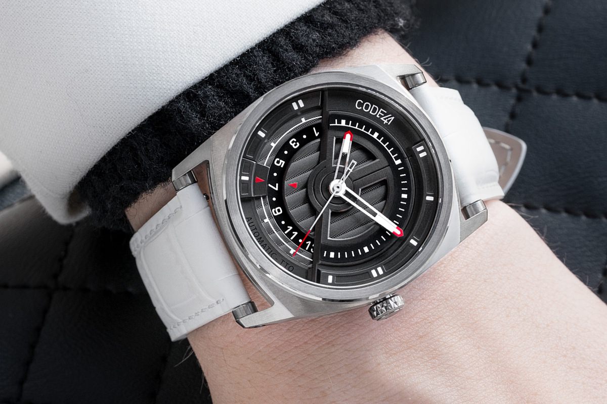 CODE41 Anomaly Evolution Steel Black Dial - View 2