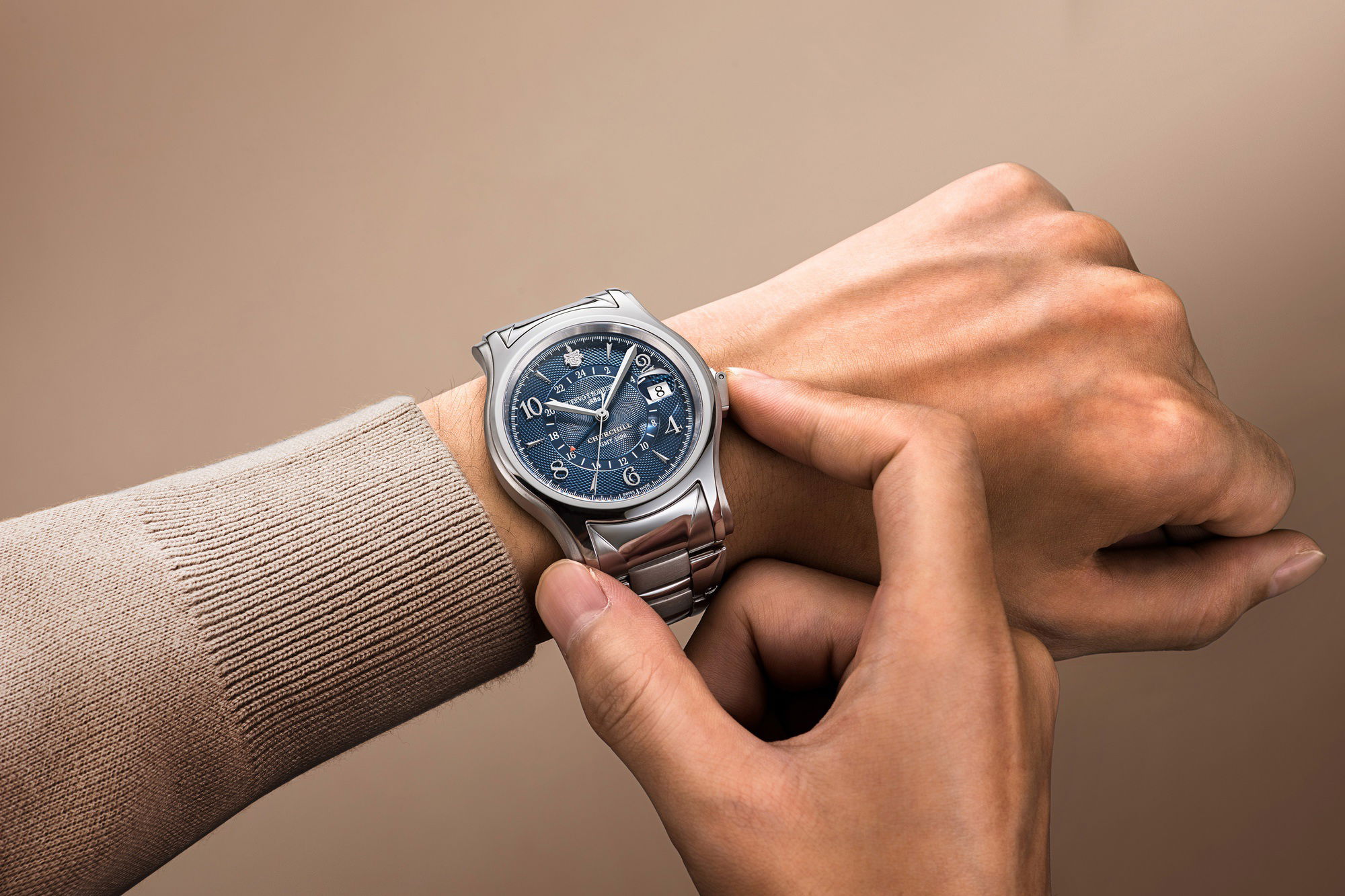 Cuervo y Sobrinos Churchill 1895 GMT - View 2
