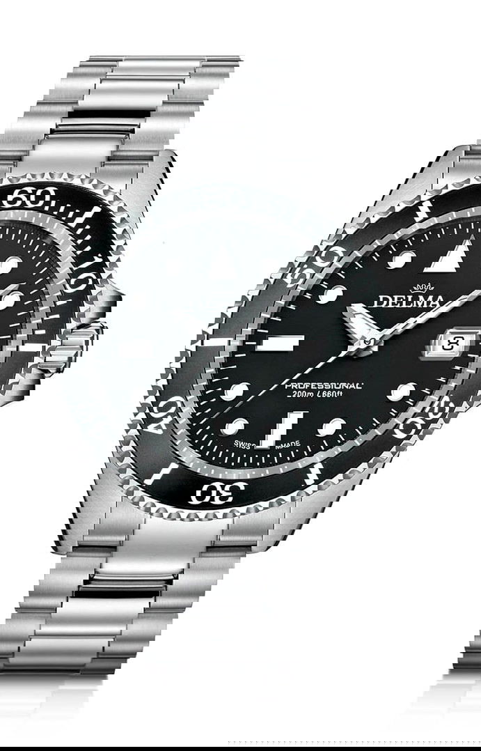 Delma Commodore watch
