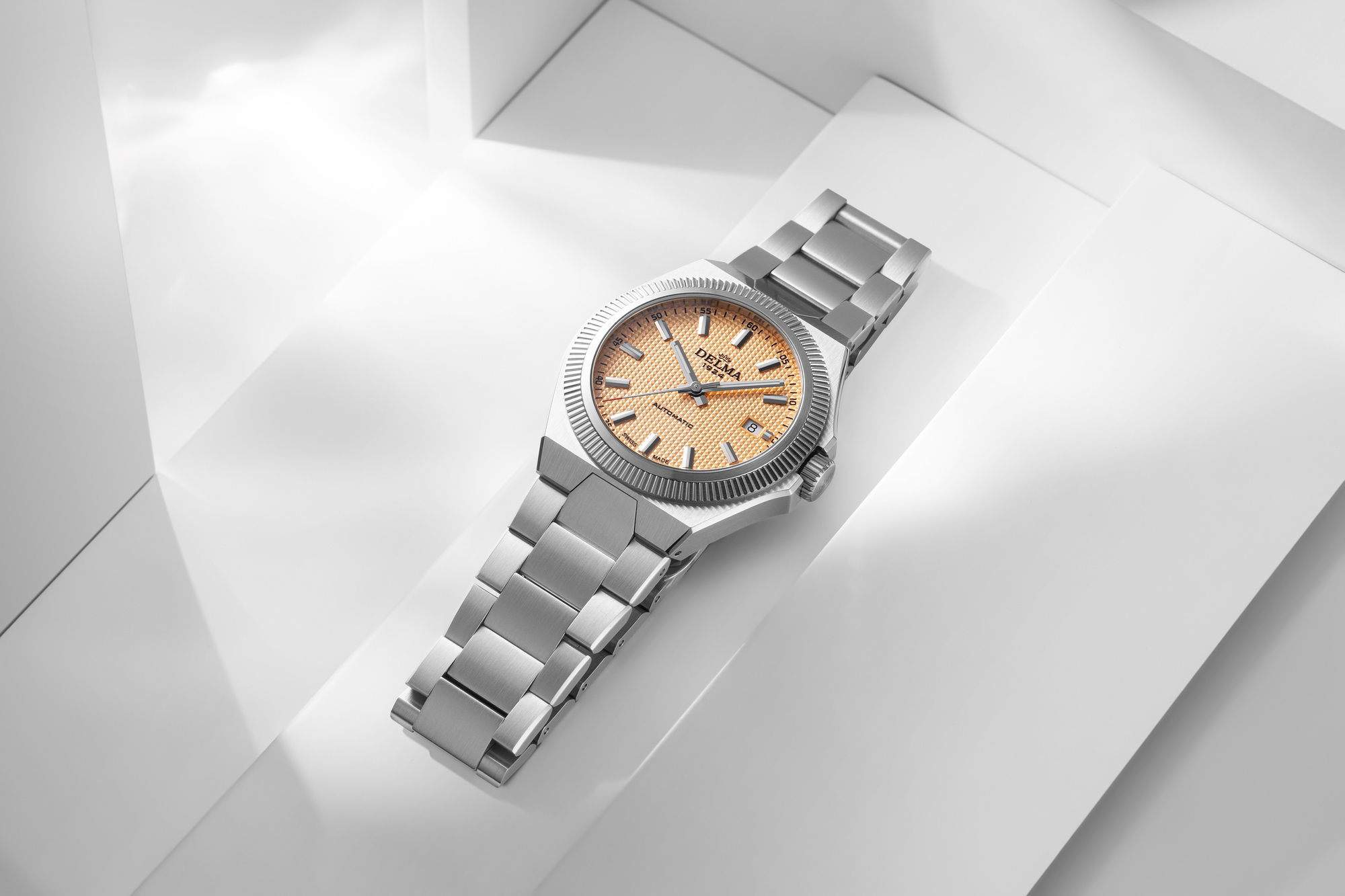 Delma Midland Automatic - View 3