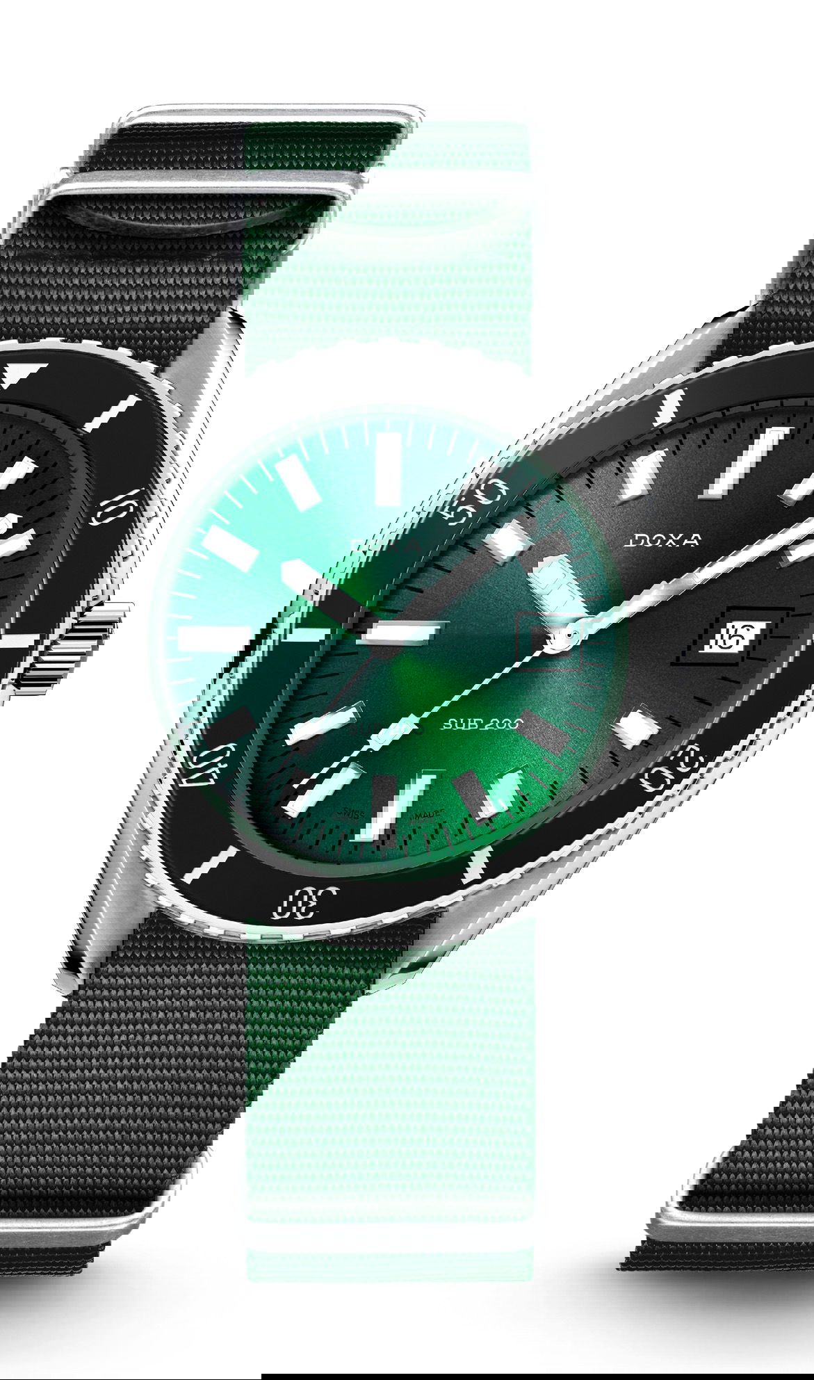 Doxa SUB 200 Sea Emerald watch