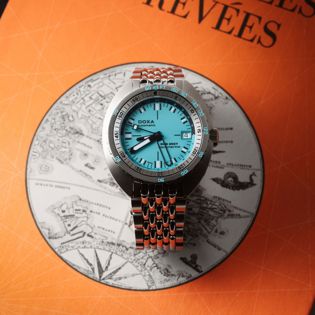 Doxa SUB 250T GMT Aquamarine - View 2