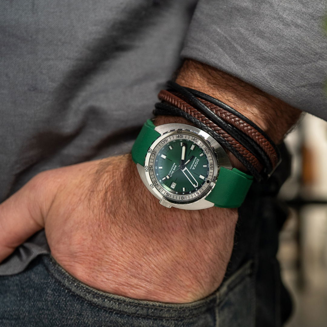 Doxa SUB 250T GMT Sea Emerald - View 2