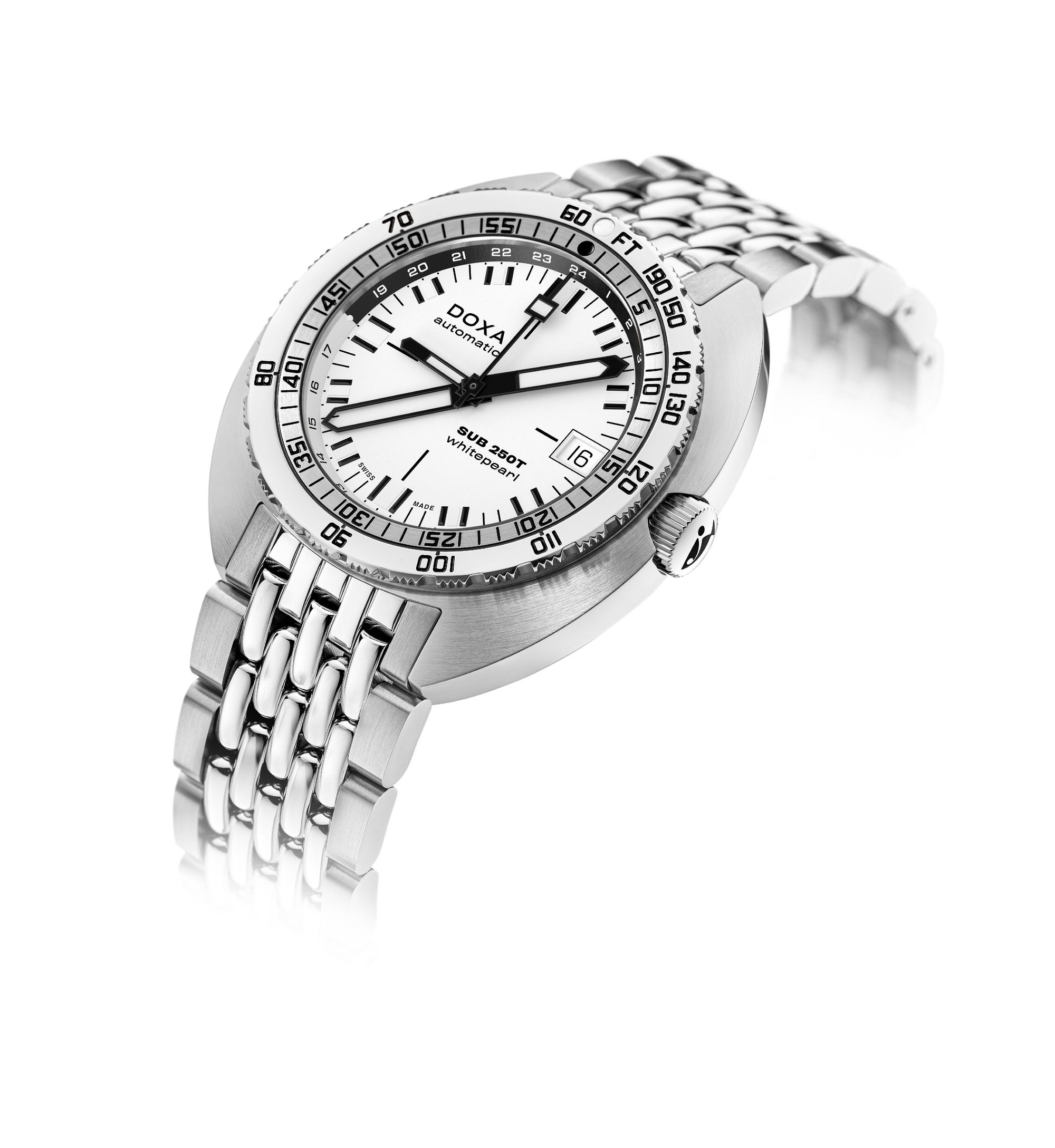 Doxa SUB 250T GMT Whitepearl - View 2