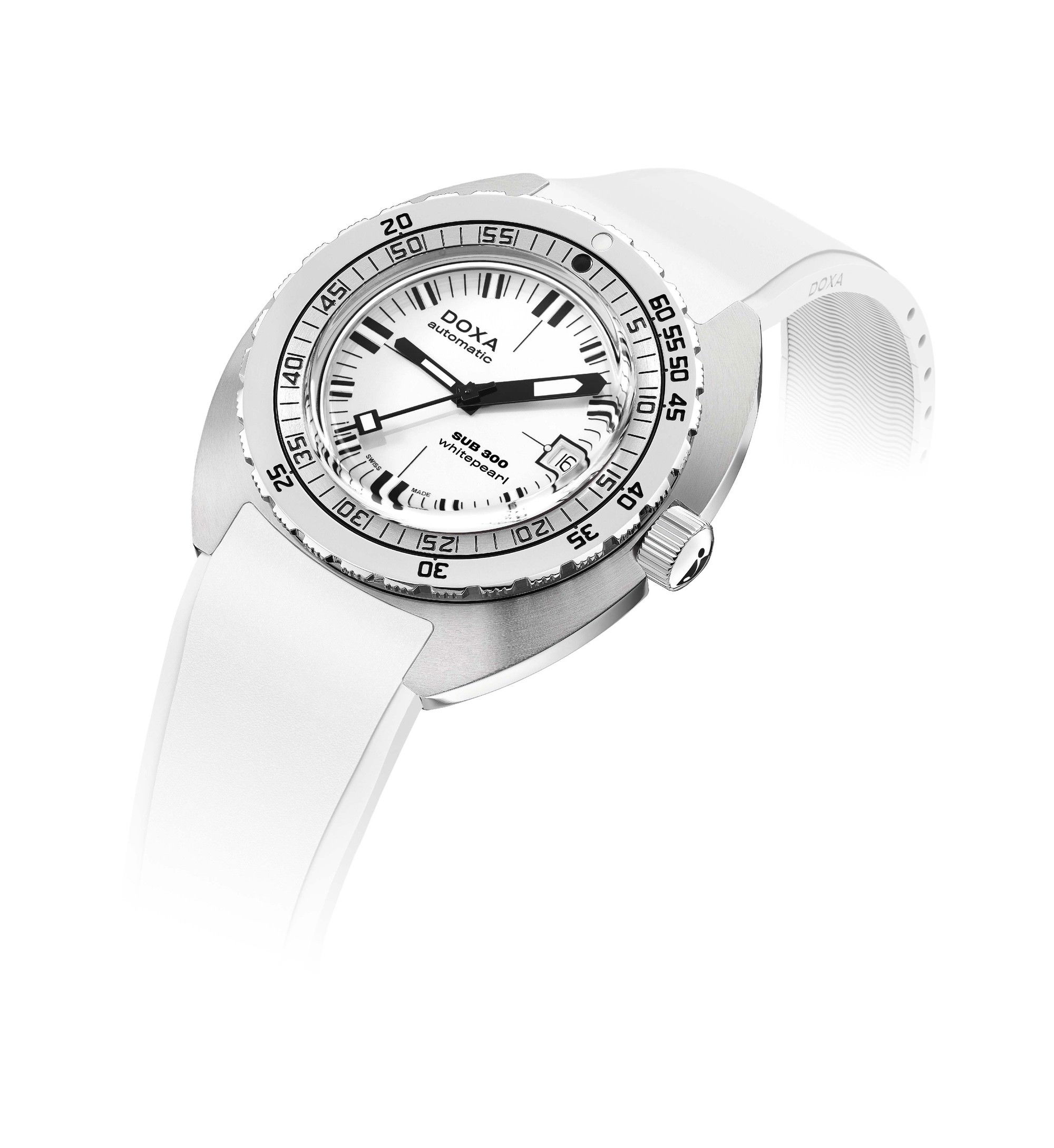 Doxa SUB 300 Whitepearl - View 3