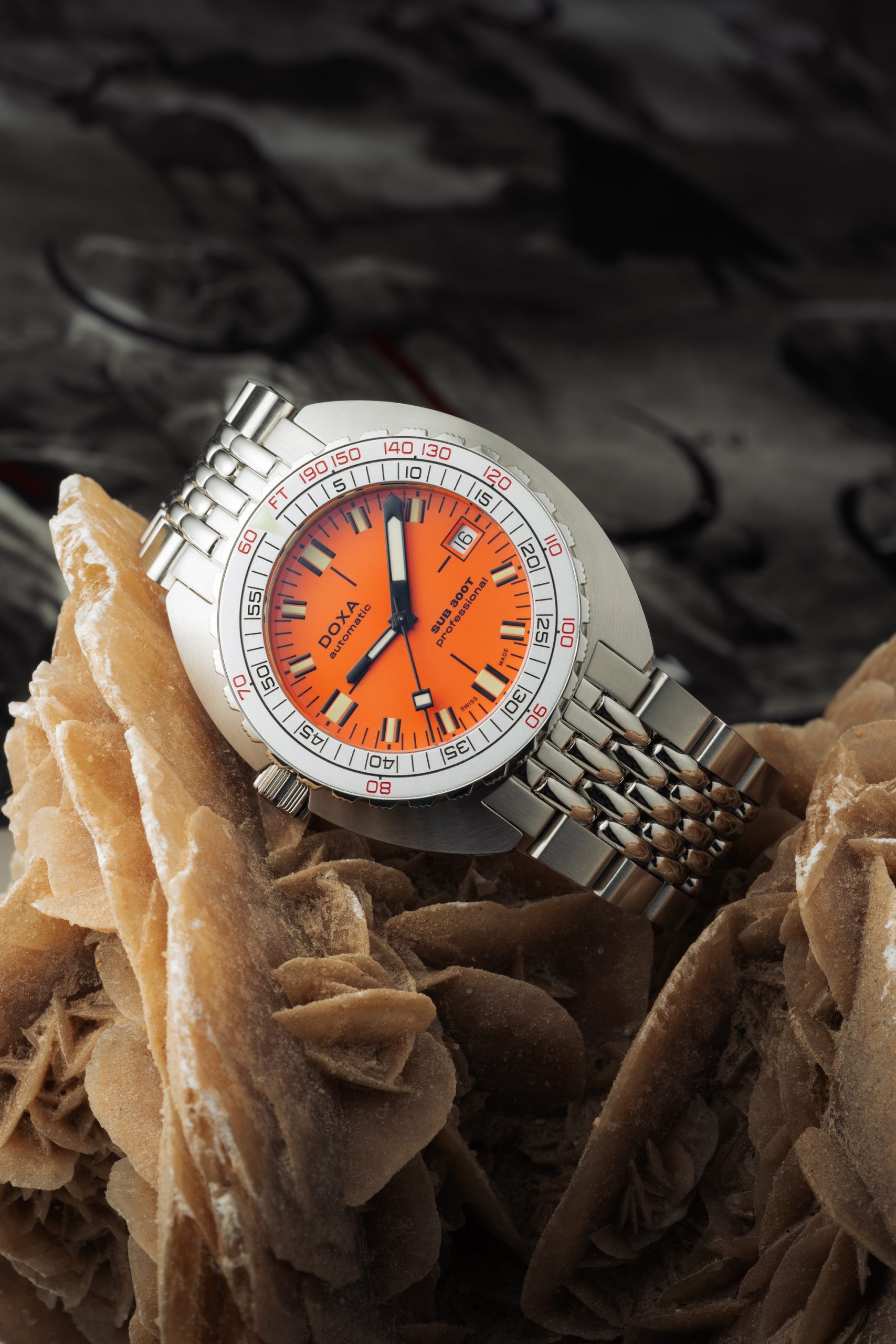 Doxa SUB 300T Professional Aristera - View 2