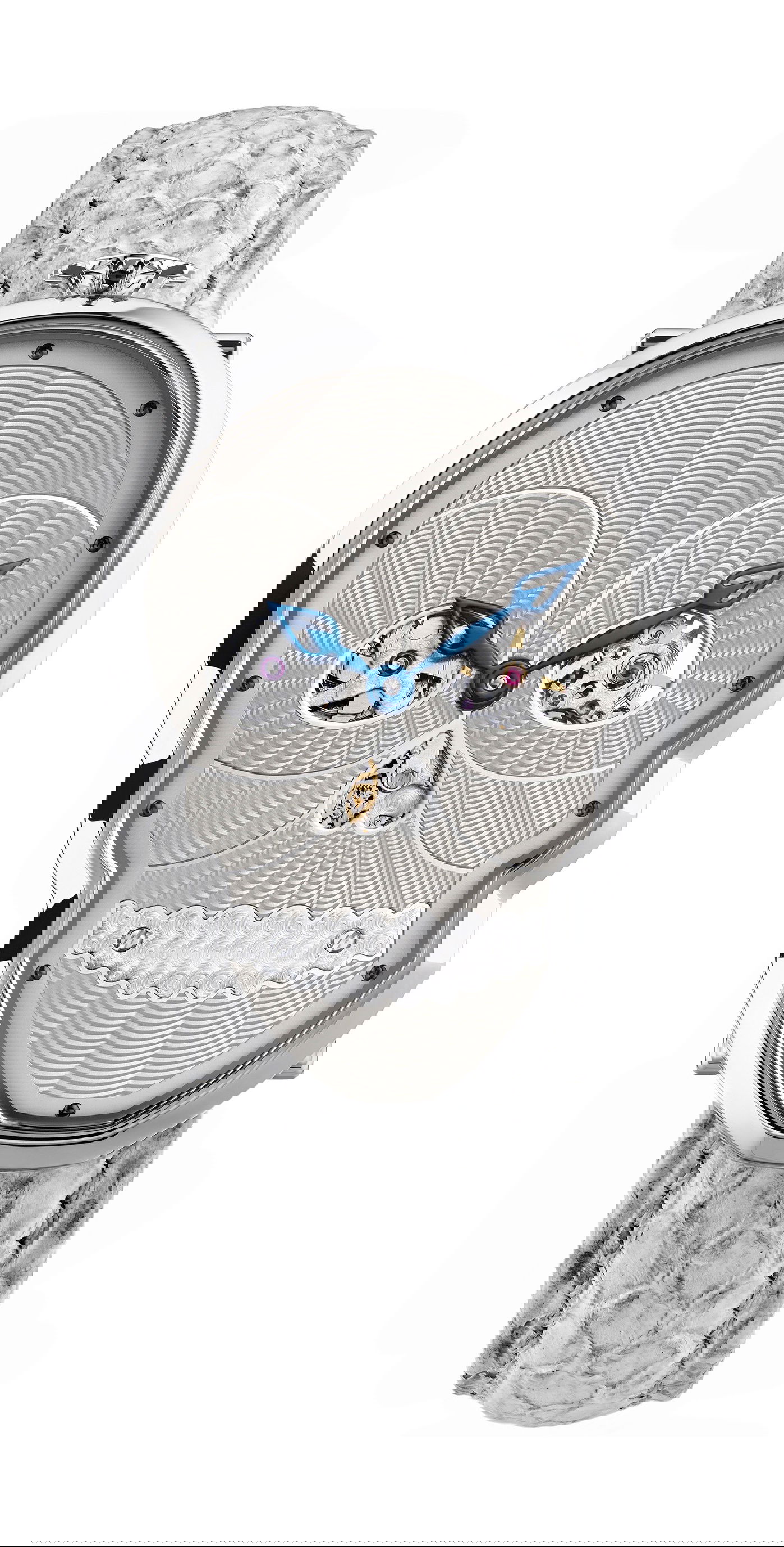 Fiona Krüger watches