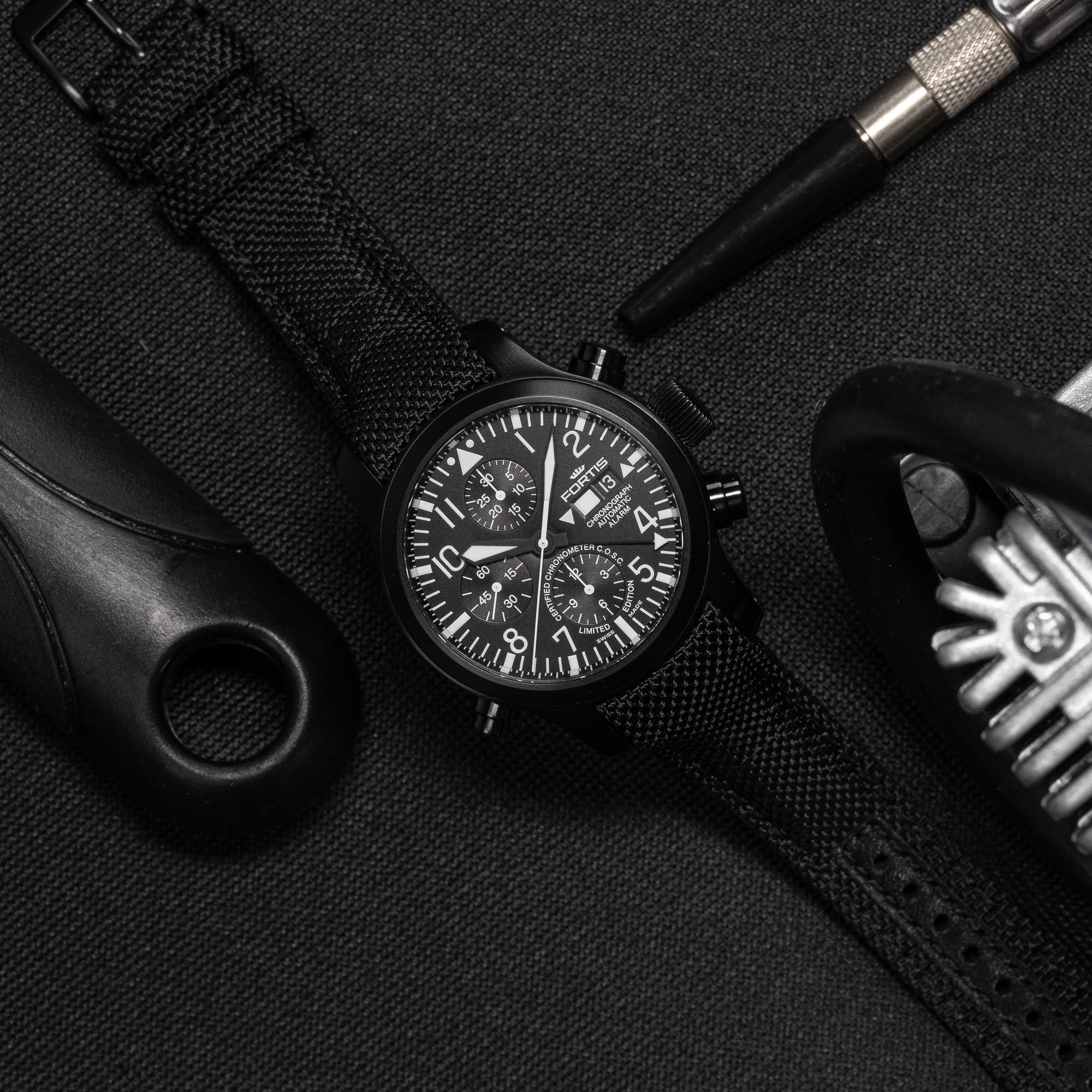 Fortis Aeromaster Professional Alarm Chronograph - View 2