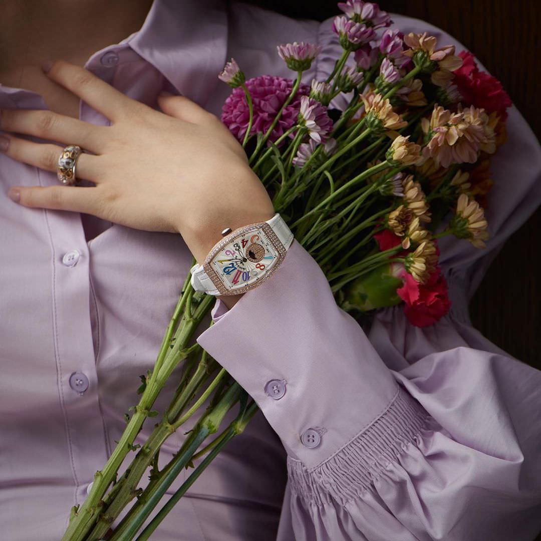 Franck Muller Vanguard™ Lady Moonphase - View 2