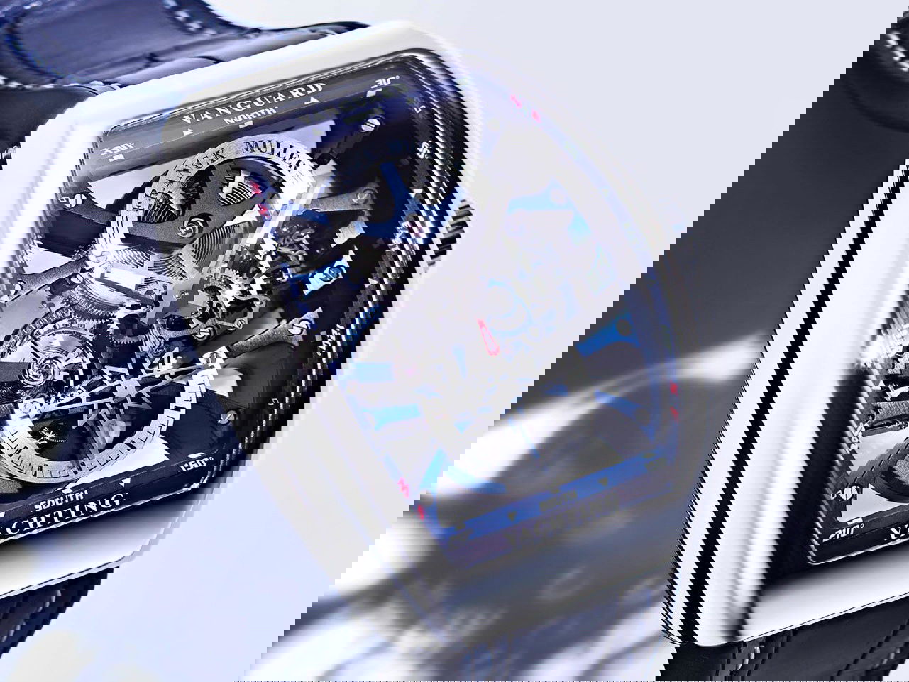 Franck Muller Vanguard Yachting Anchor™ Skeleton - View 2