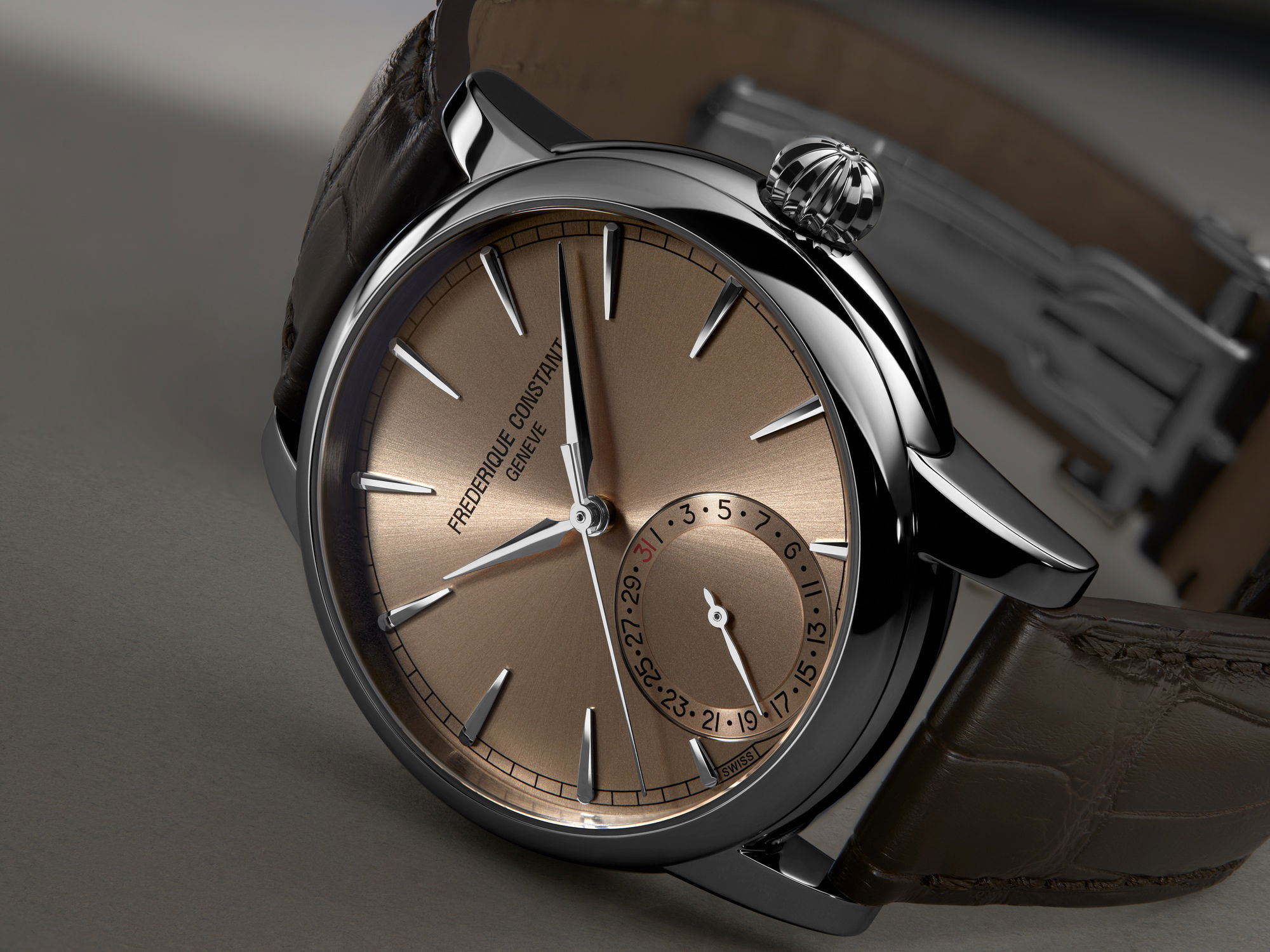 Frederique Constant Classic Date Manufacture - View 3