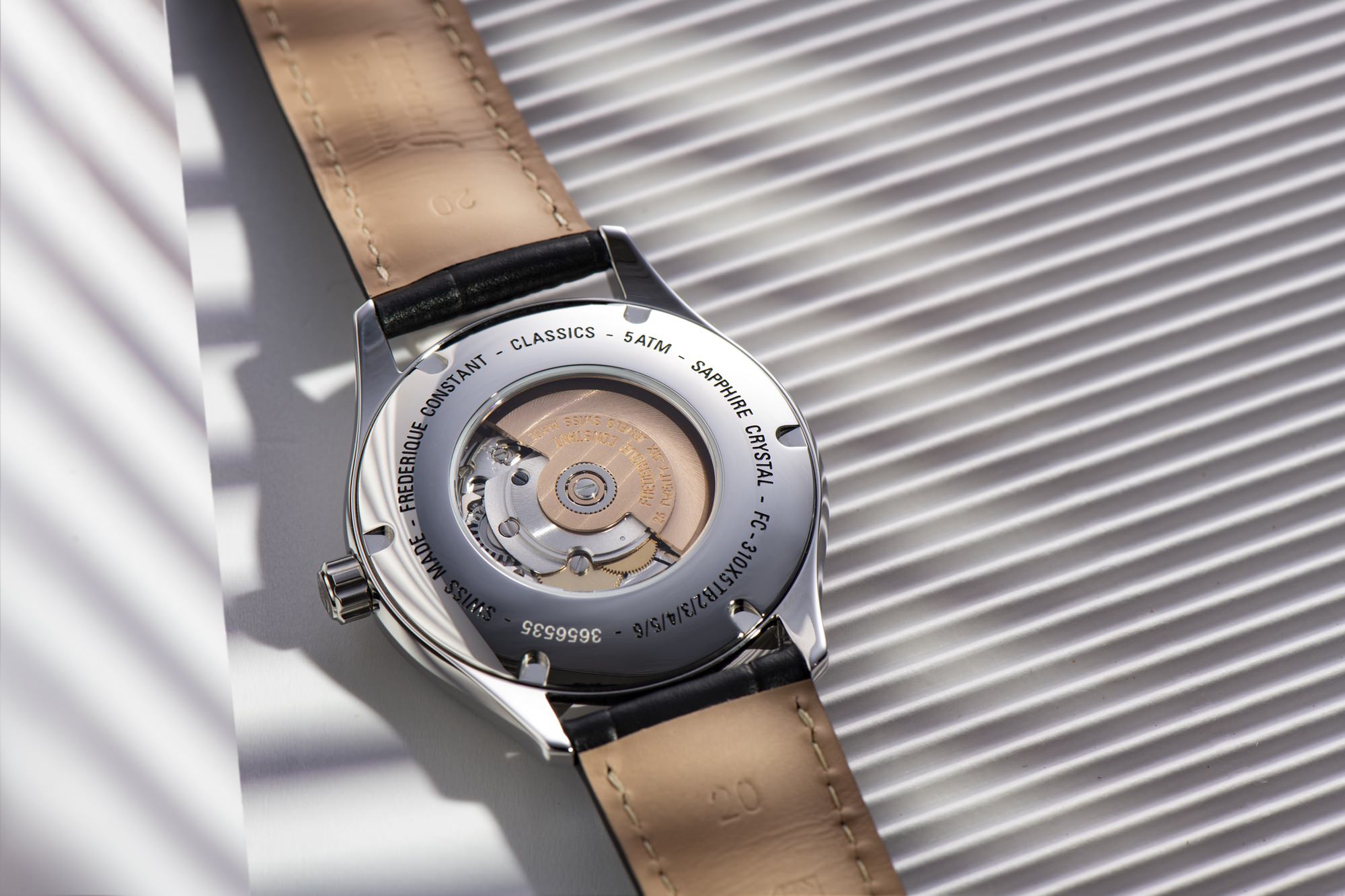 Frederique Constant Classics Heart Beat Automatic - View 3